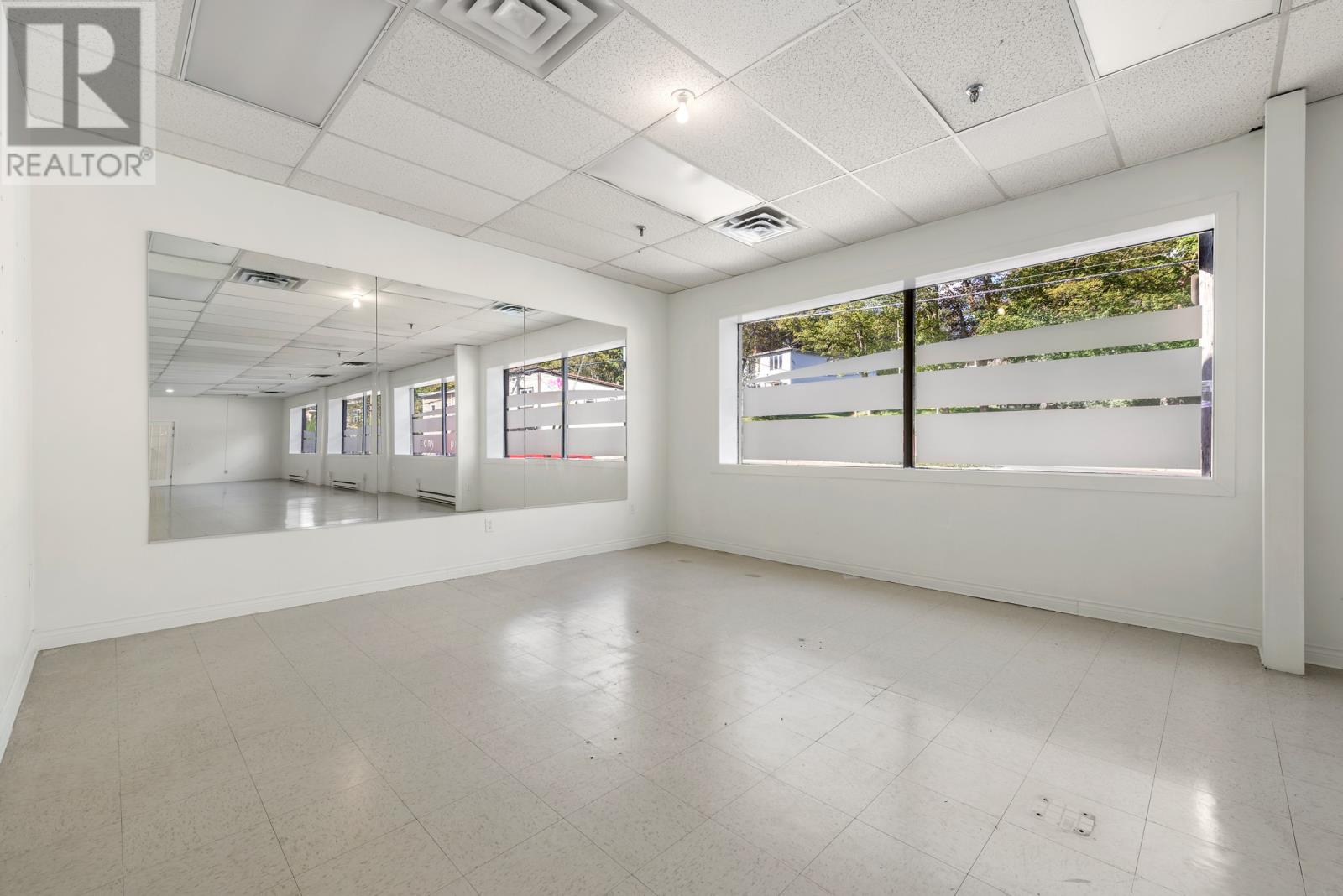 803 WATER Street, ST JOHNS — photo 8
