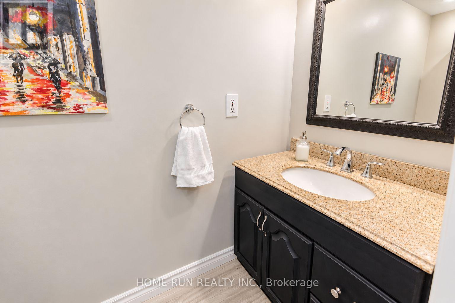 57 Fair Oaks Crescent, Ottawa, Ontario  K2G 4W3 - Photo 5 - X13867670
