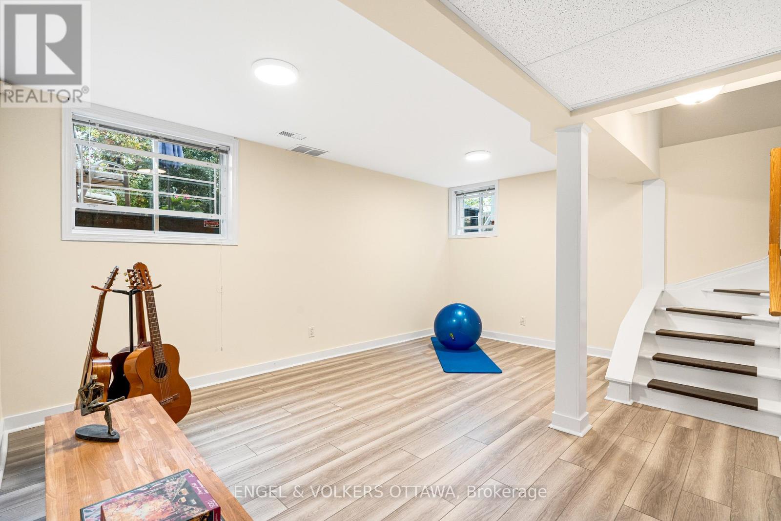 2032 Avenue P, Ottawa, Ontario  K1G 6G7 - Photo 19 - X13867696