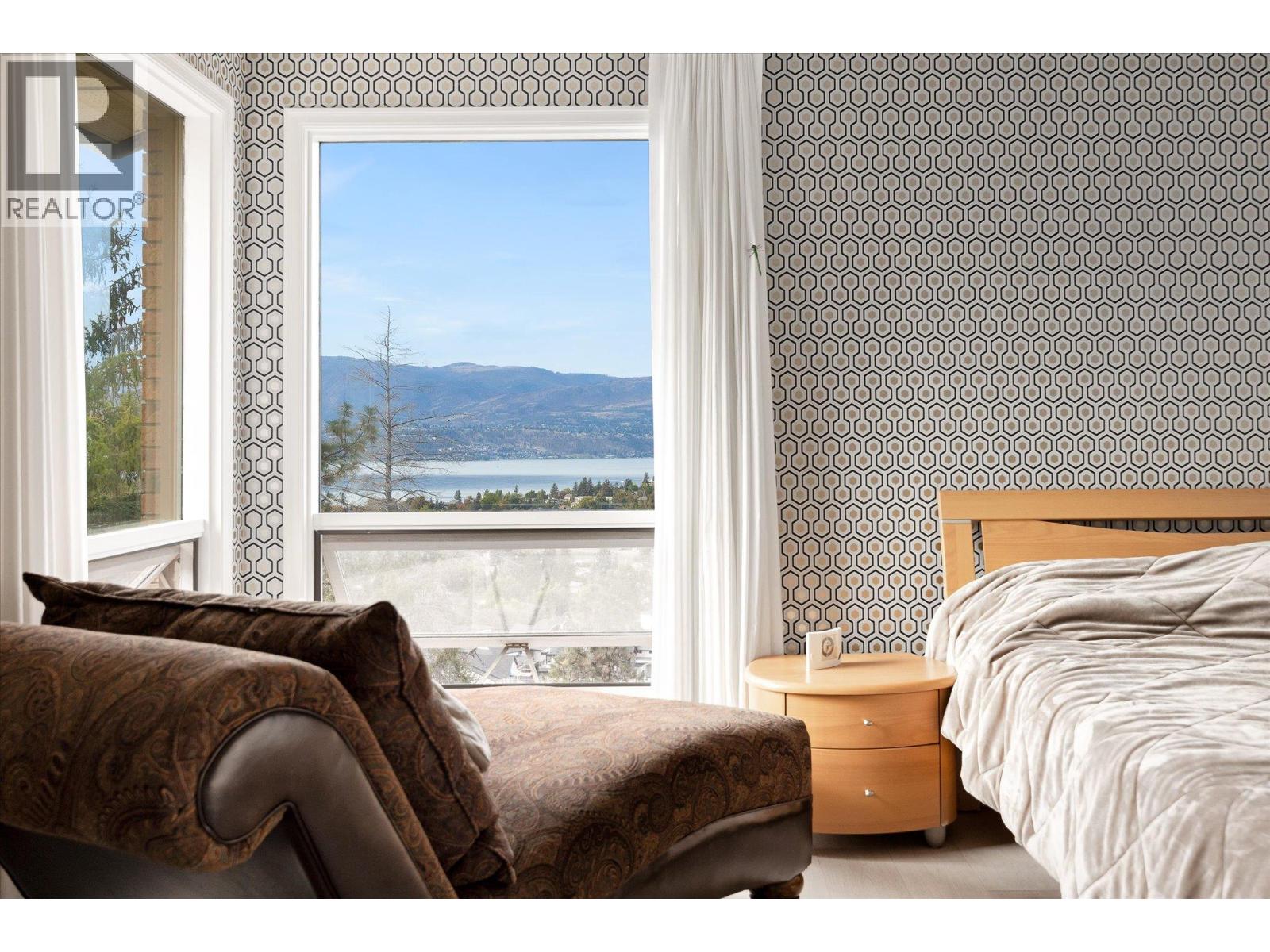 1045 Bartholomew Court, Kelowna, British Columbia  V1W 4N2 - Photo 35 - 10397779