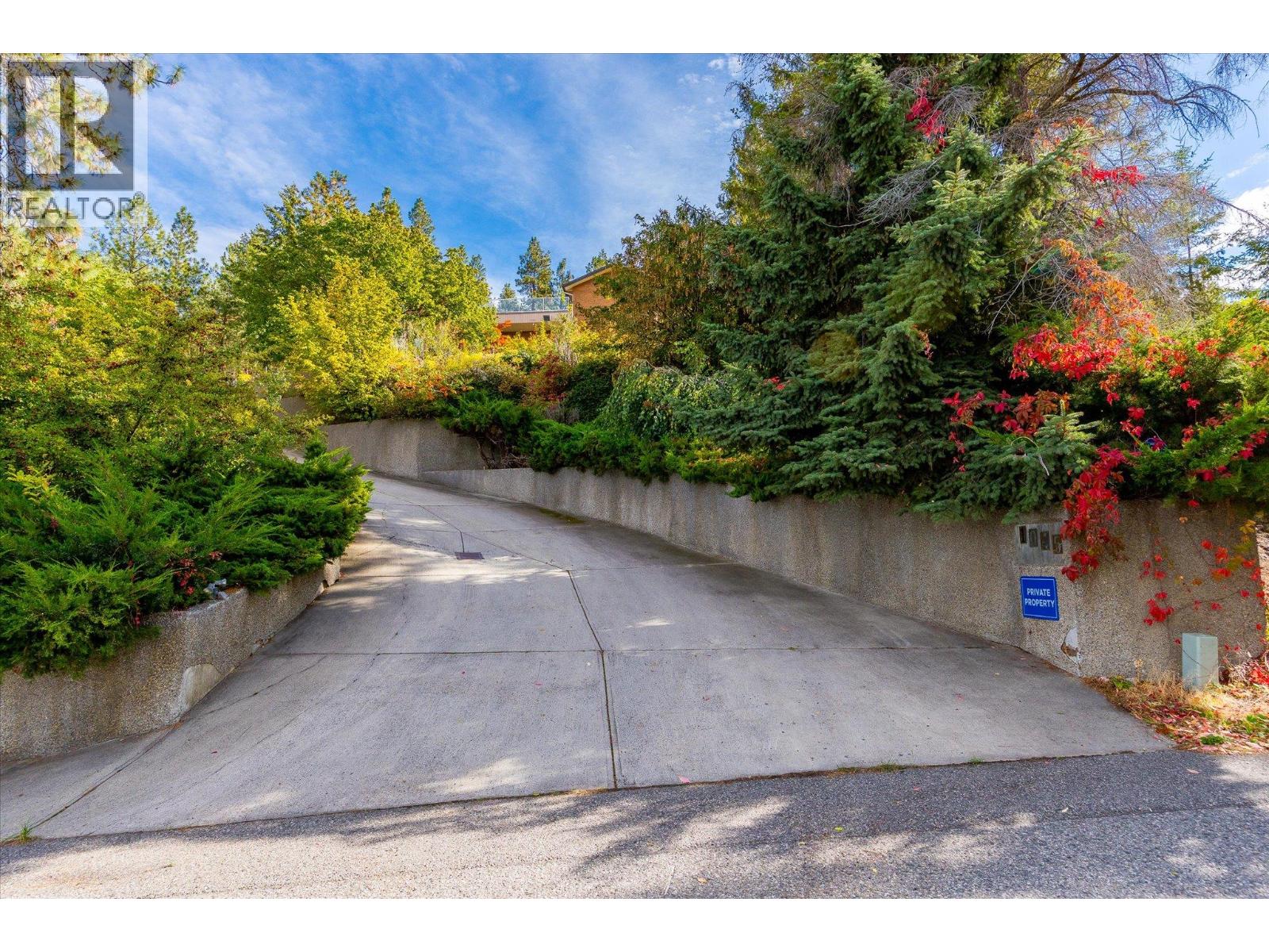1045 Bartholomew Court, Kelowna, British Columbia  V1W 4N2 - Photo 75 - 10397779