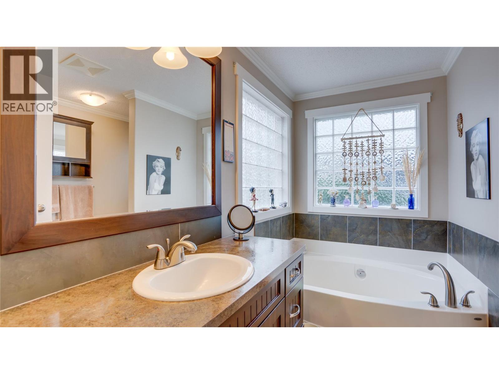 12560 Westside Road Unit# 15, Vernon, British Columbia  V1H 1S9 - Photo 24 - 10402397