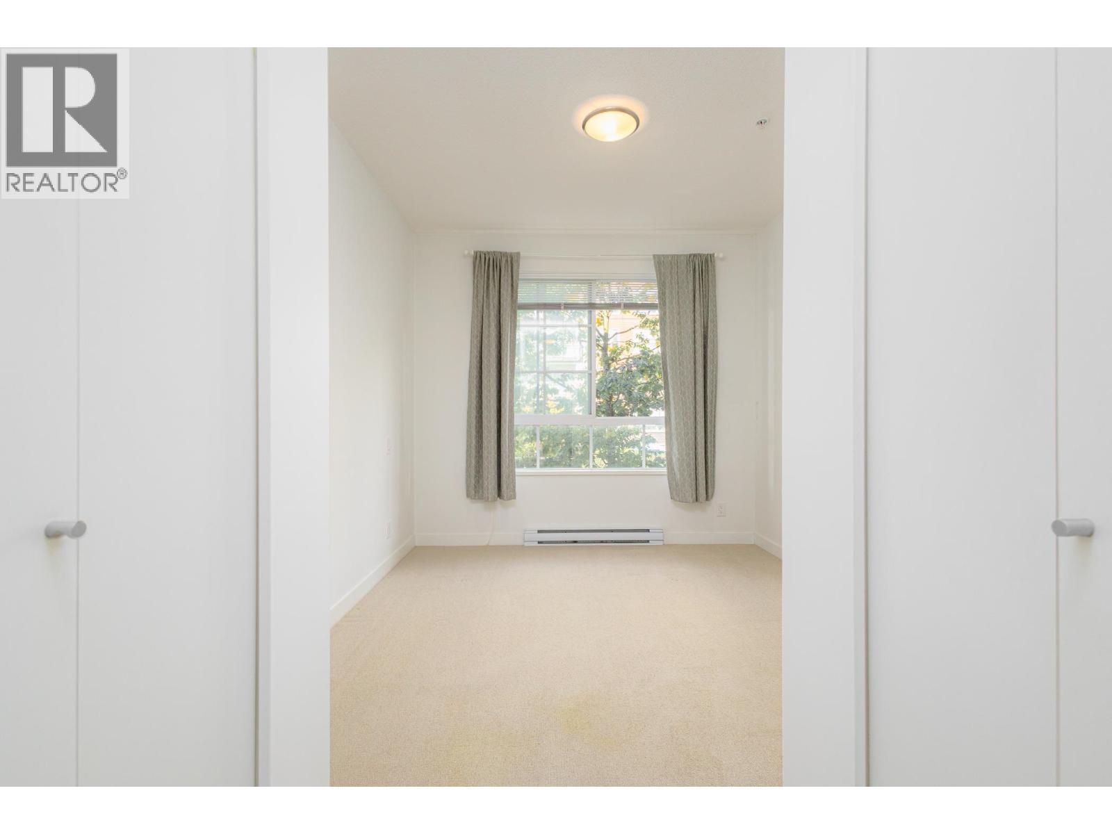 203 545 Foster Avenue, Coquitlam, British Columbia  V3J 0B3 - Photo 13 - R3172508
