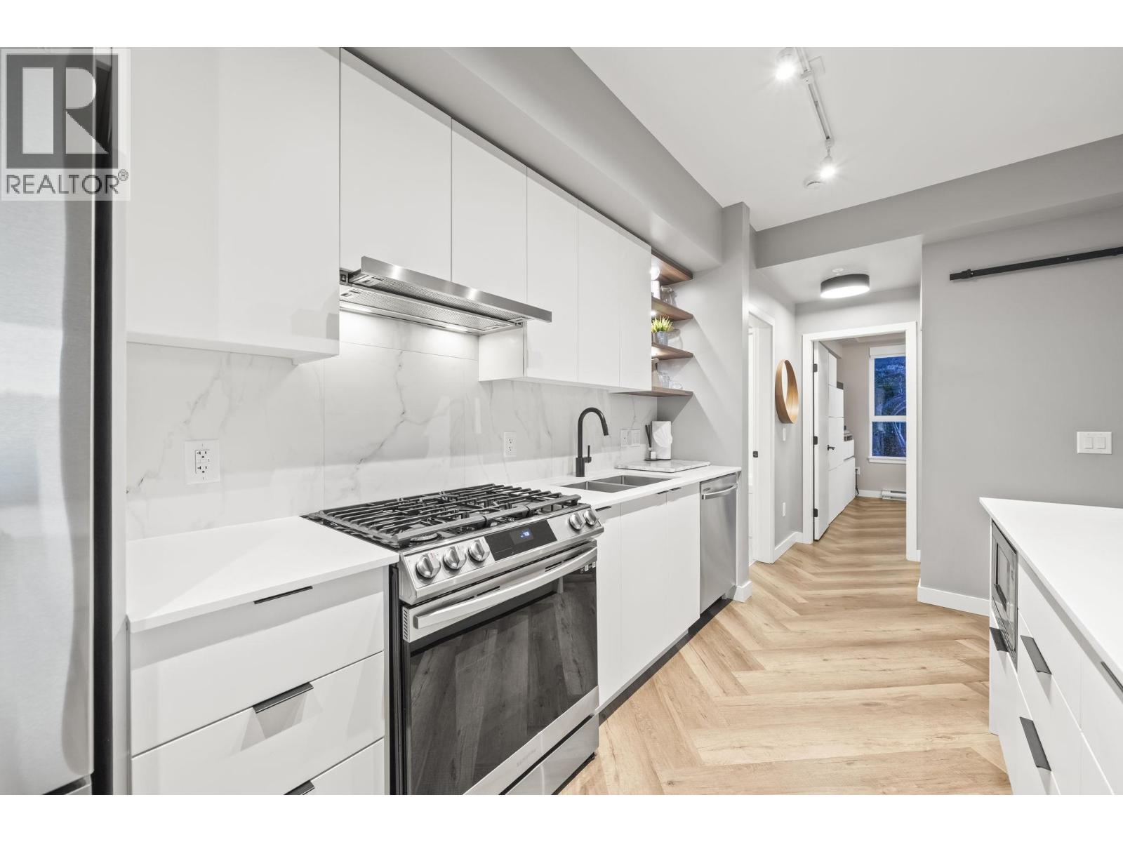 605 3229 St Johns Street, Port Moody, British Columbia  V3H 0M4 - Photo 10 - R3172789