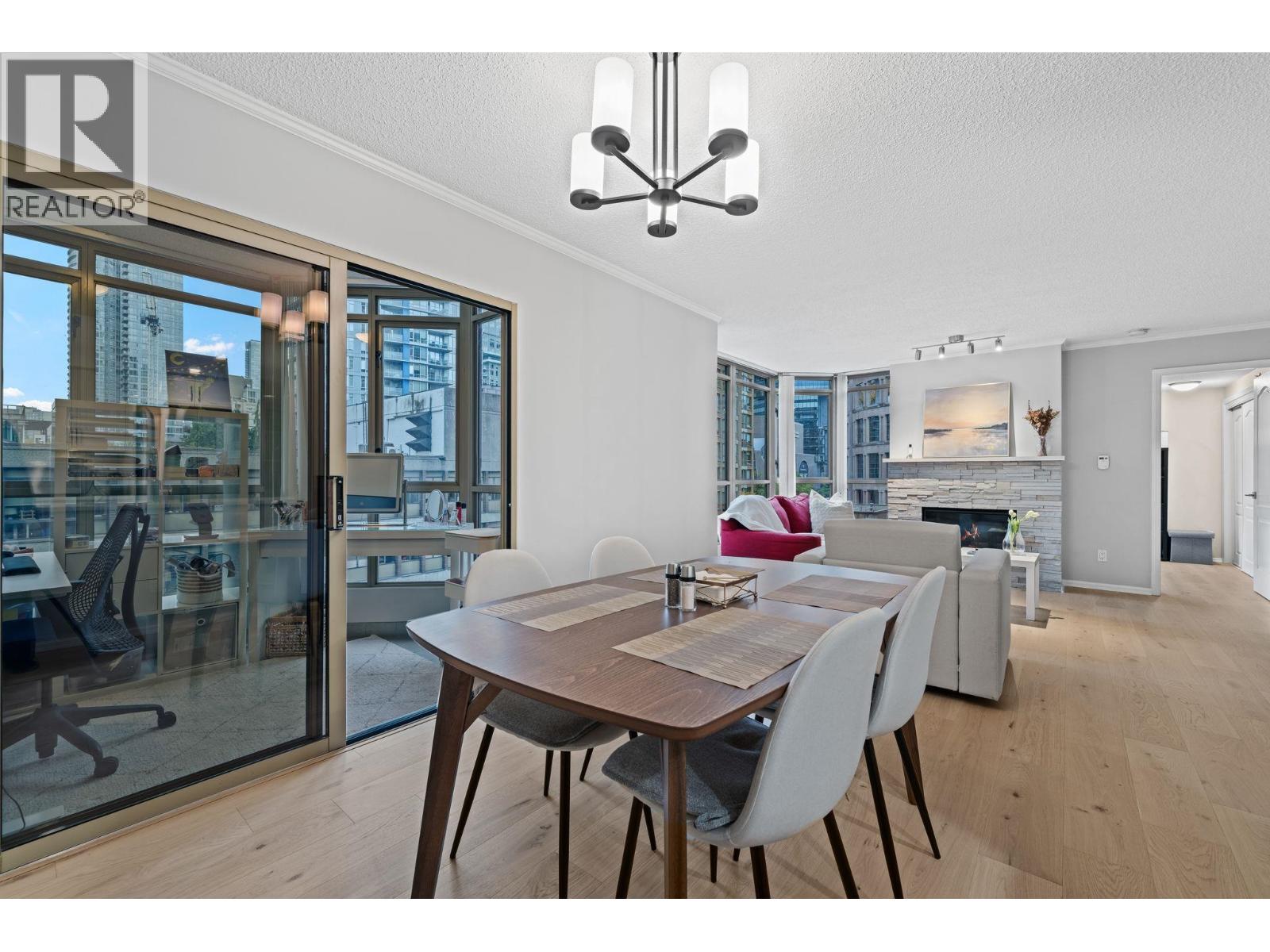 906 867 Hamilton Street, Vancouver, British Columbia  V6B 6B7 - Photo 14 - R3172802