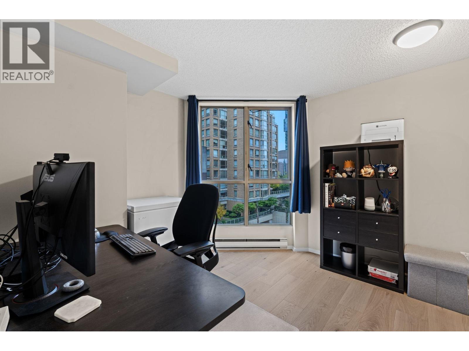 906 867 Hamilton Street, Vancouver, British Columbia  V6B 6B7 - Photo 27 - R3172802