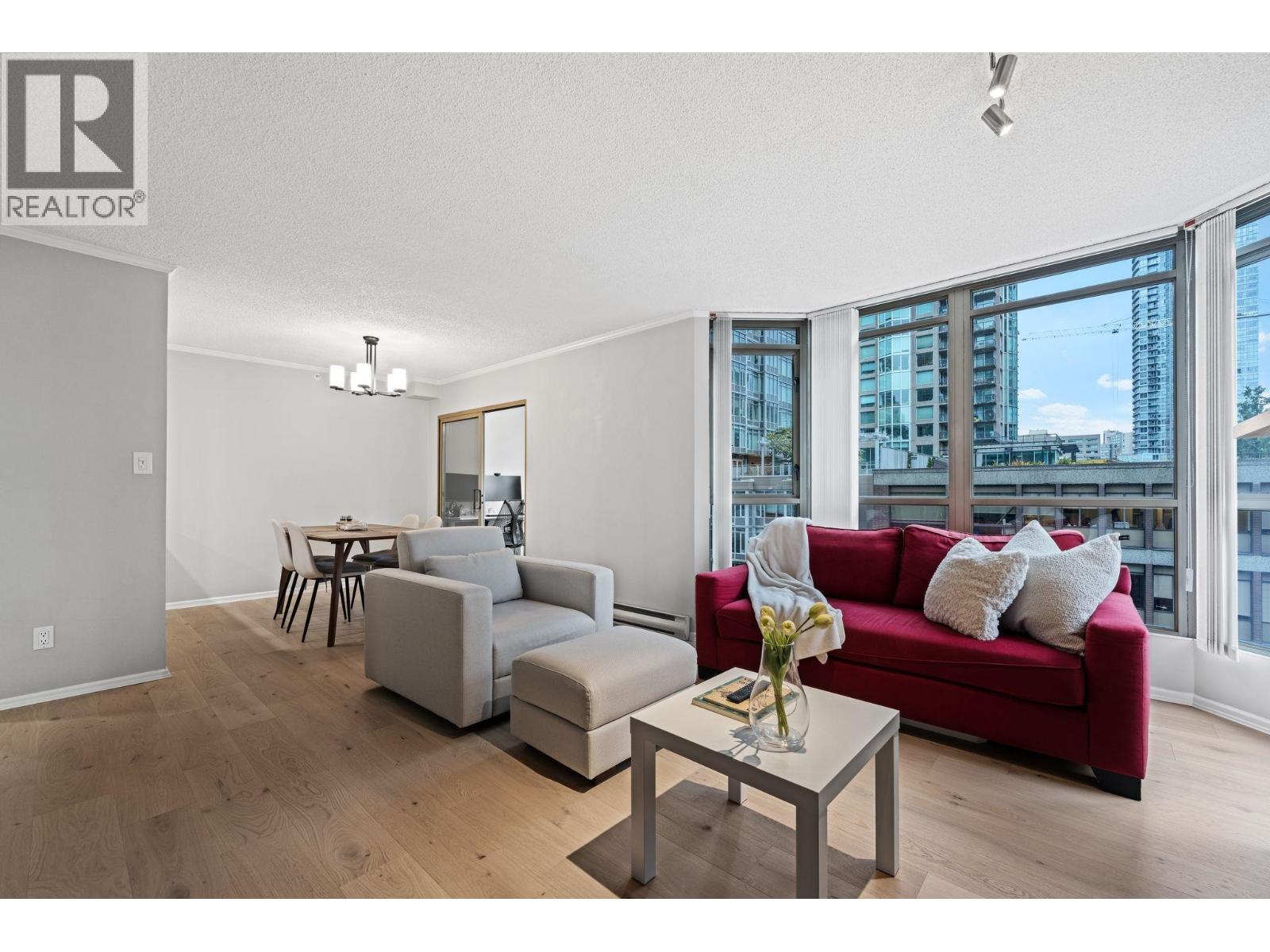 906 867 Hamilton Street, Vancouver, British Columbia  V6B 6B7 - Photo 5 - R3172802