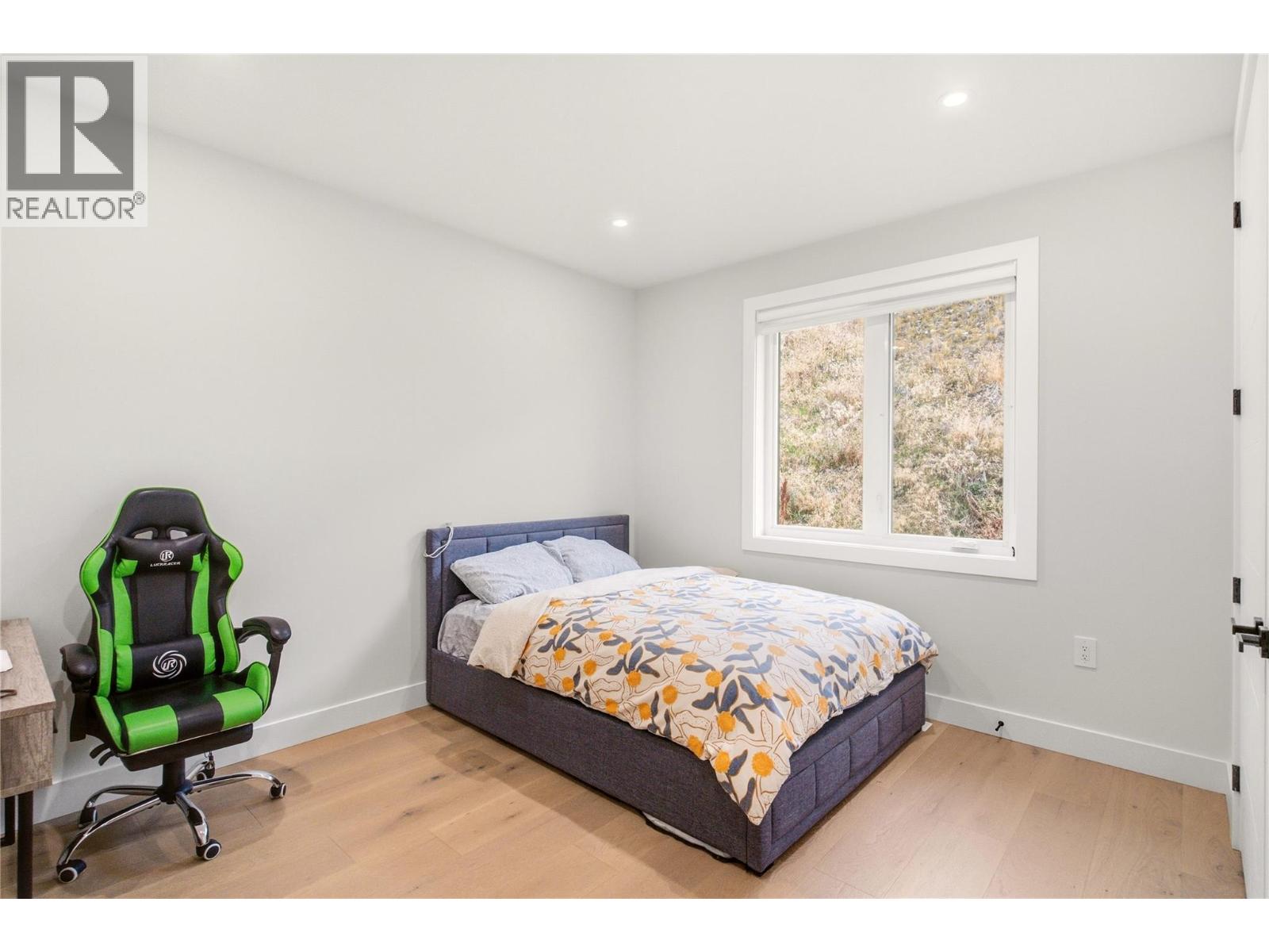 647 Deans Drive, Kelowna, British Columbia  V1P 1A1 - Photo 27 - 10402400