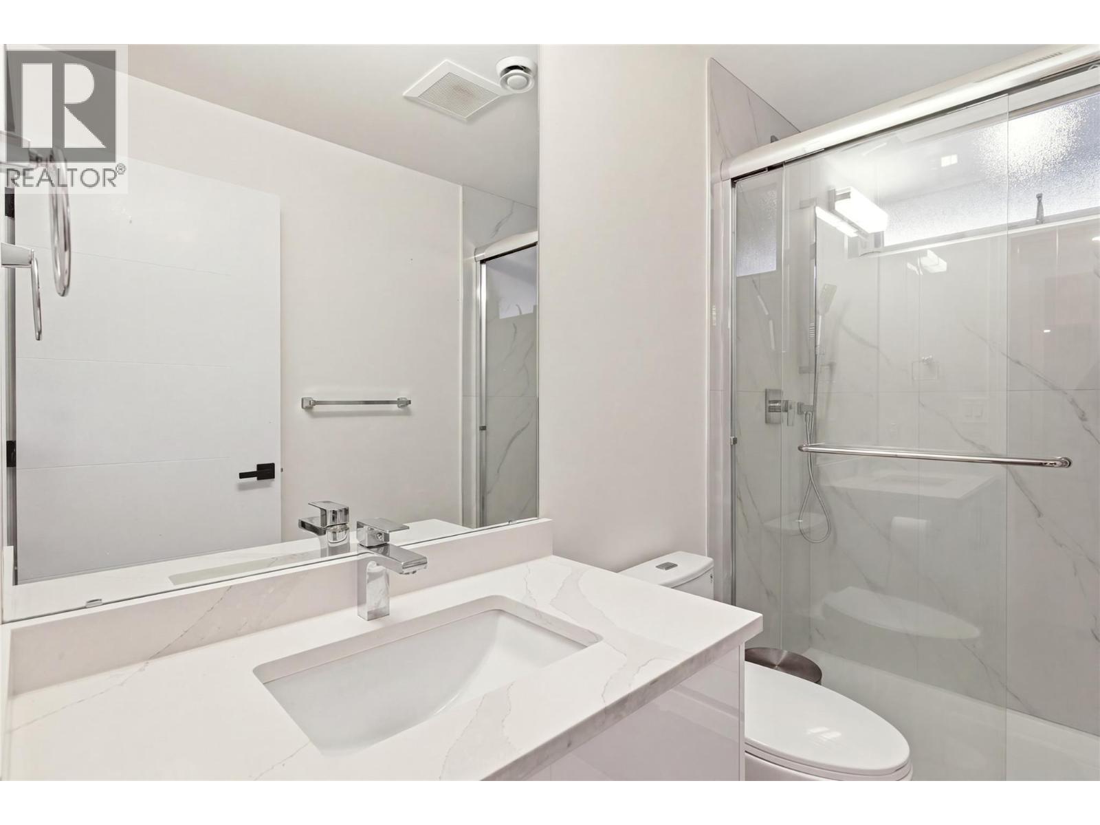 647 Deans Drive, Kelowna, British Columbia  V1P 1A1 - Photo 39 - 10402400