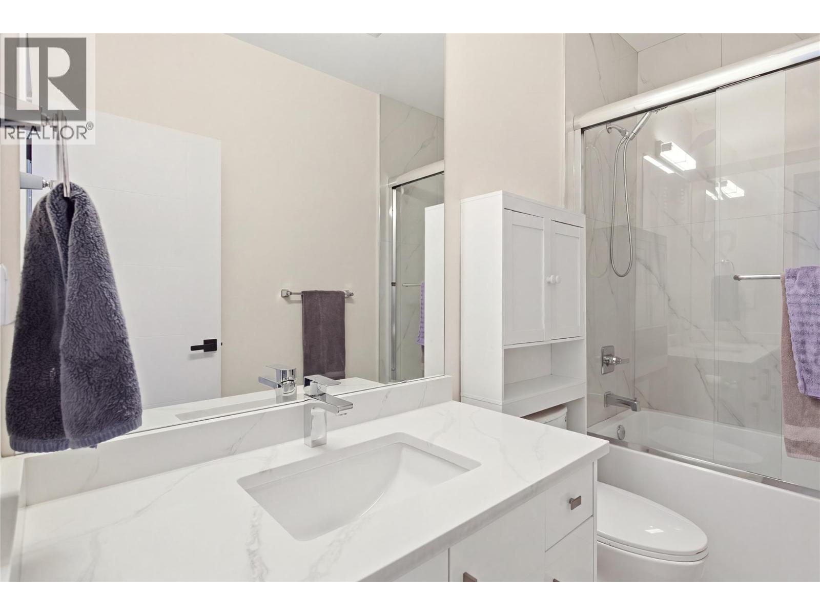647 Deans Drive, Kelowna, British Columbia  V1P 1A1 - Photo 46 - 10402400