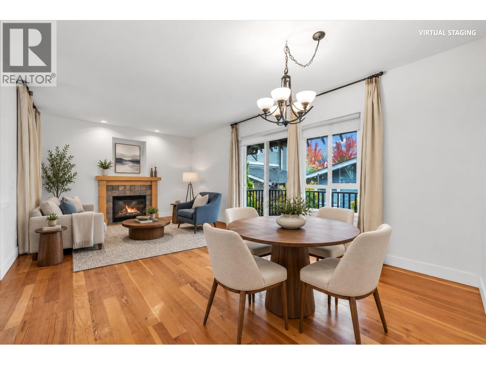 264 Holly Avenue, New Westminster, British Columbia  V3M 0B3 - Photo 3 - R3172776