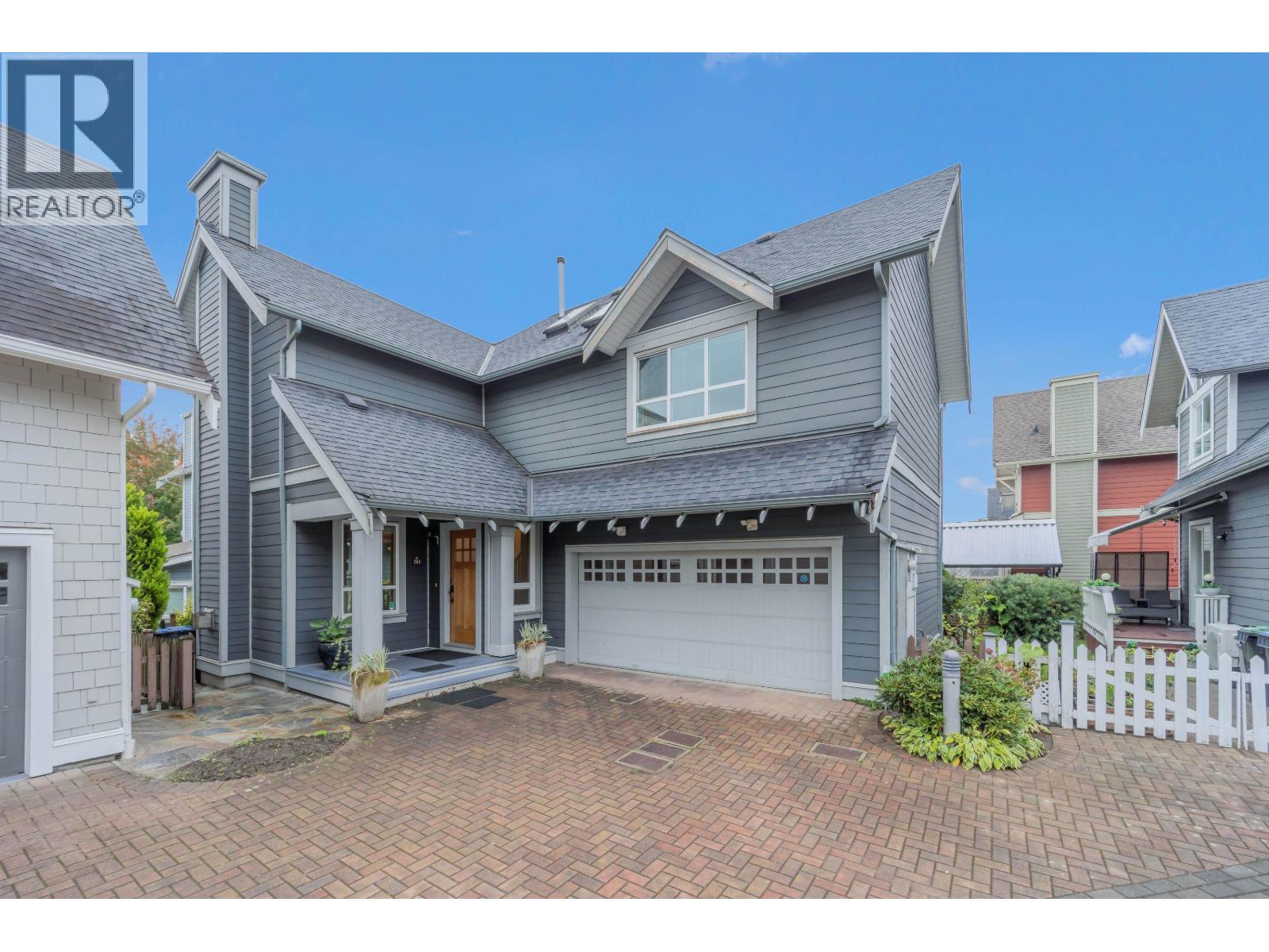 264 Holly Avenue, New Westminster, British Columbia  V3M 0B3 - Photo 35 - R3172776