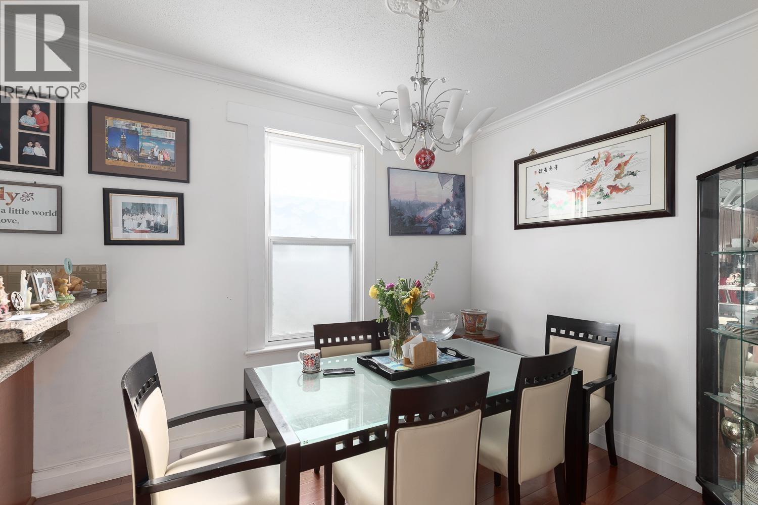 309 E Woodstock Avenue, Vancouver, British Columbia  V5W 1N2 - Photo 4 - R3172779