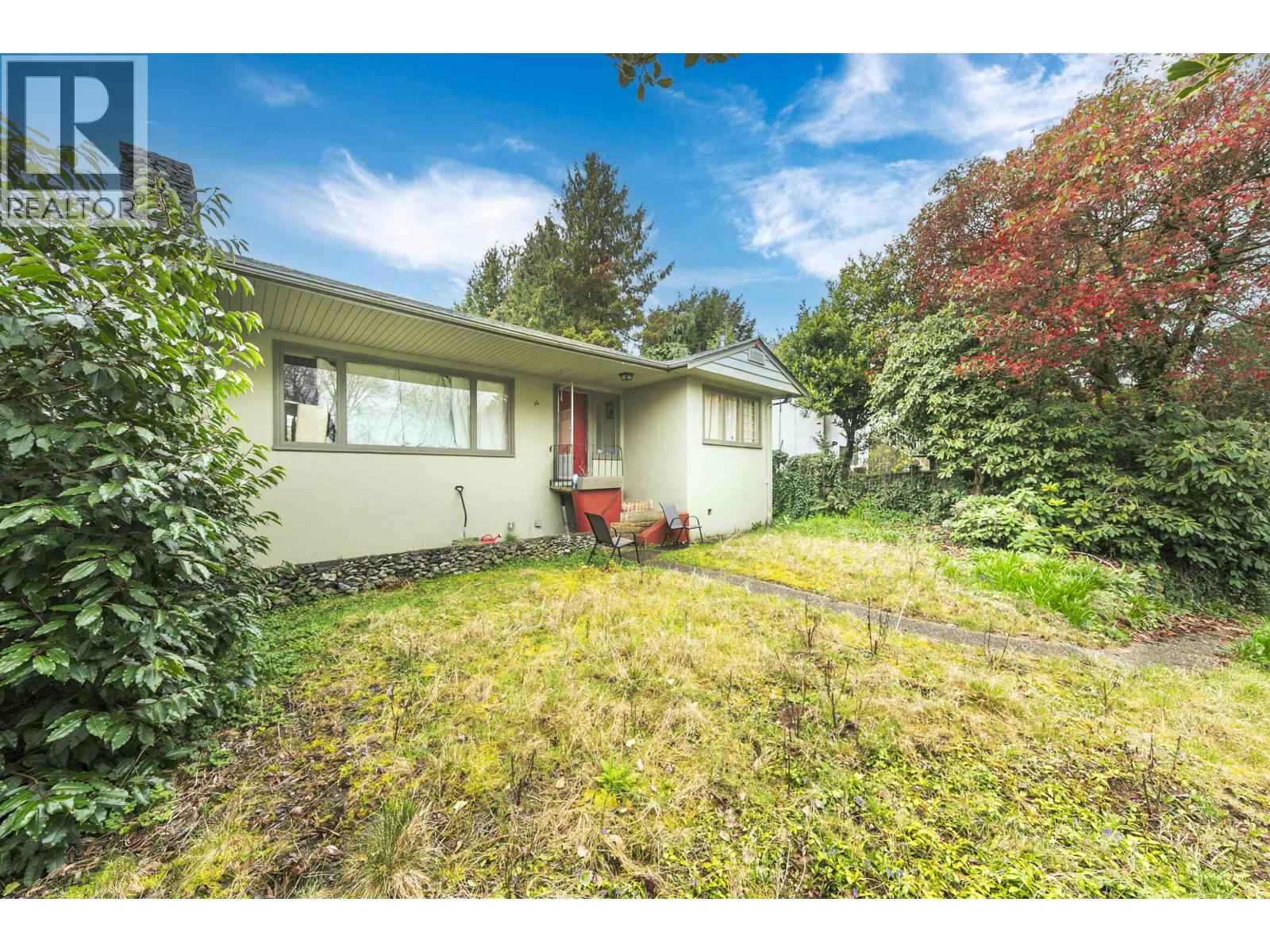 14 W 37th Avenue, Vancouver, British Columbia  V5Y 2N1 - Photo 2 - R3172809