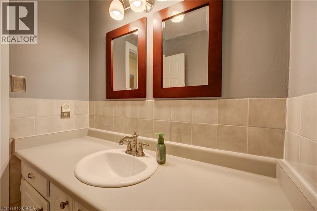 367 Fairview Drive, Brantford, Ontario  N3R 2X7 - Photo 25 - 40866245