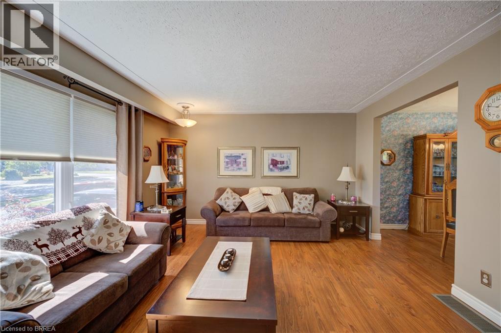367 Fairview Drive, Brantford, Ontario  N3R 2X7 - Photo 7 - 40866245