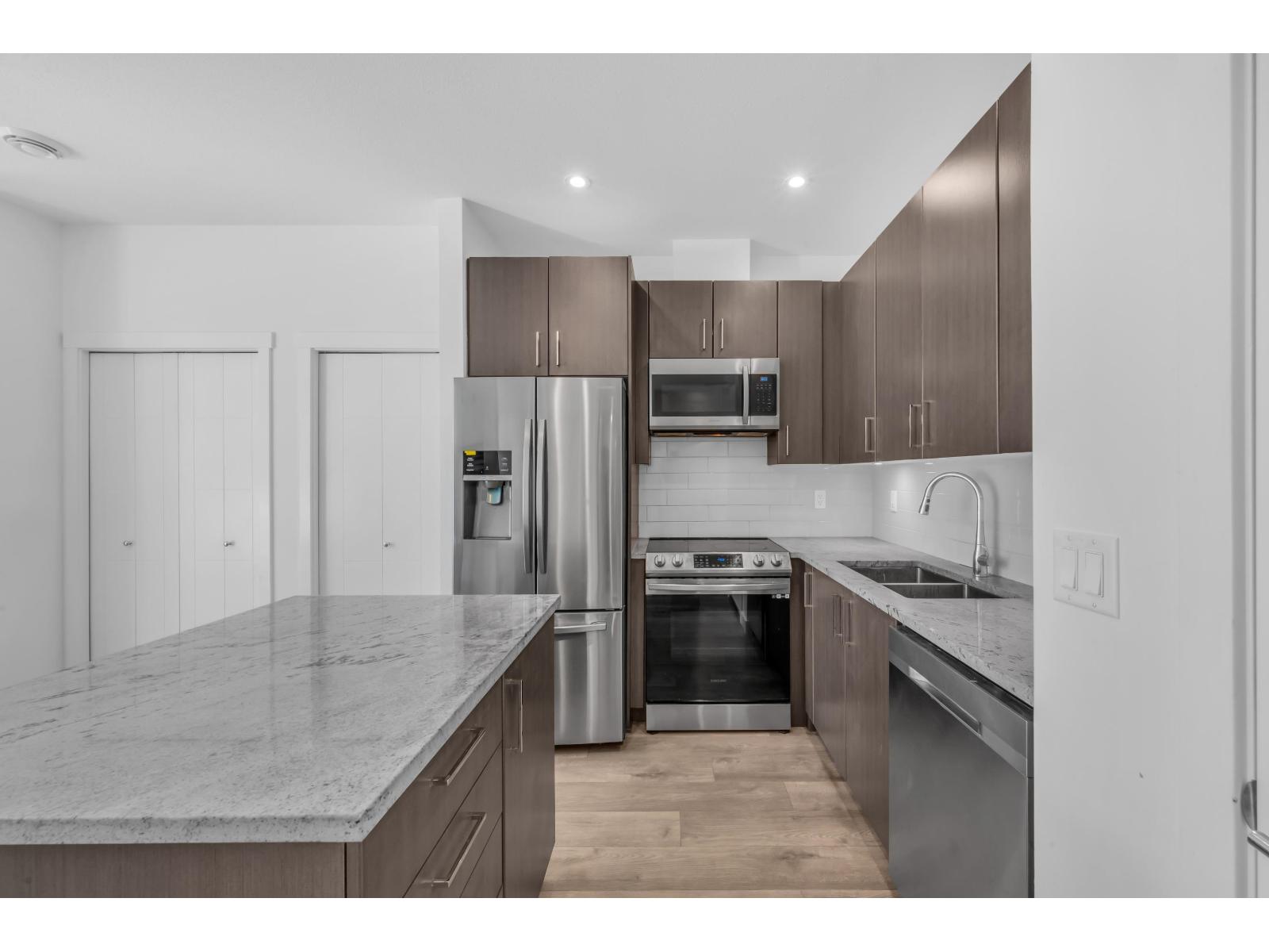 309 20362 72b Avenue, Langley, British Columbia  V2Y 5K4 - Photo 4 - R3172811