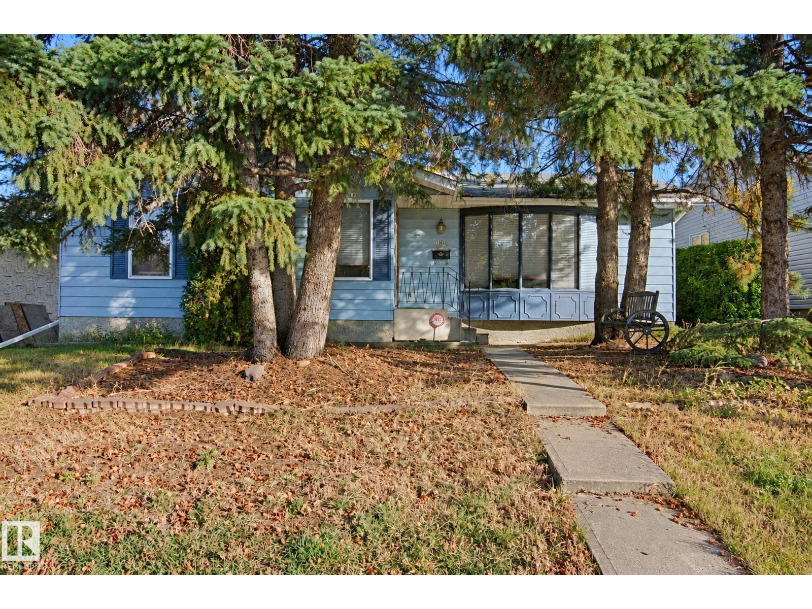 10824 35 AV NW
