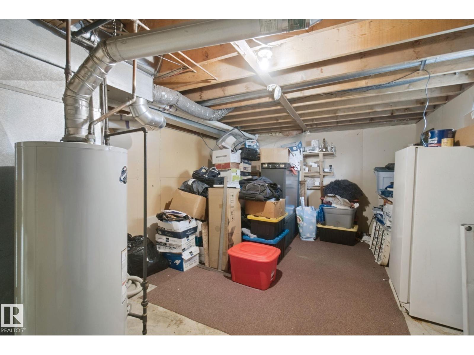 10824 35 AV NW