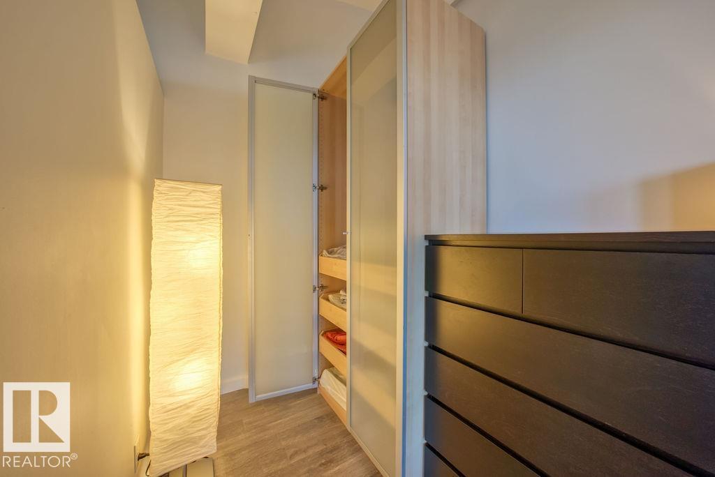 #302 10105 109 ST NW