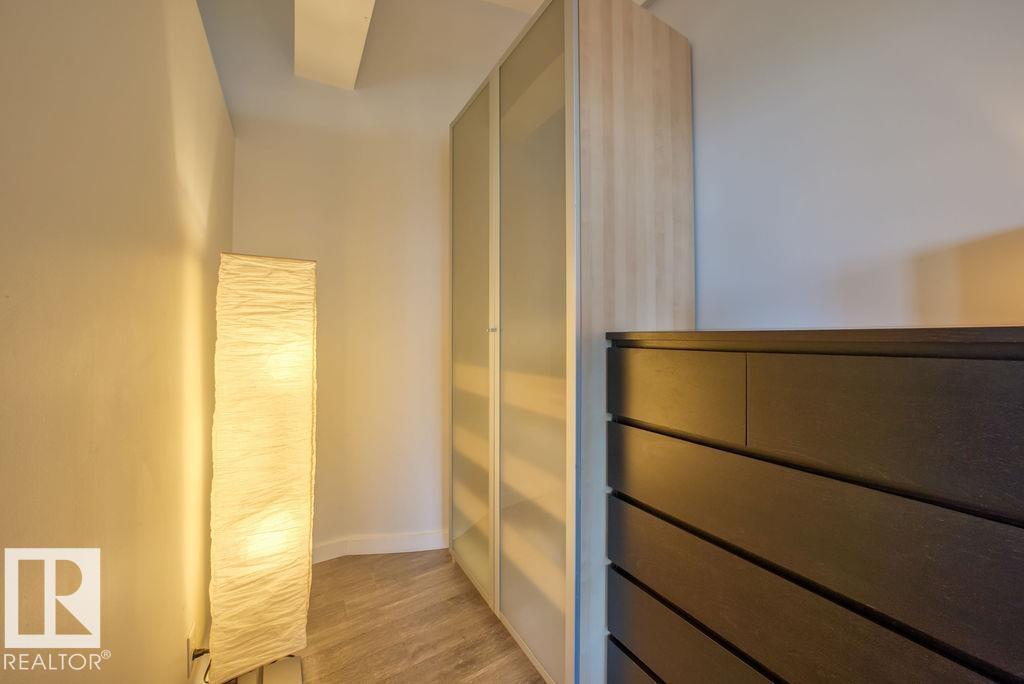 #302 10105 109 ST NW
