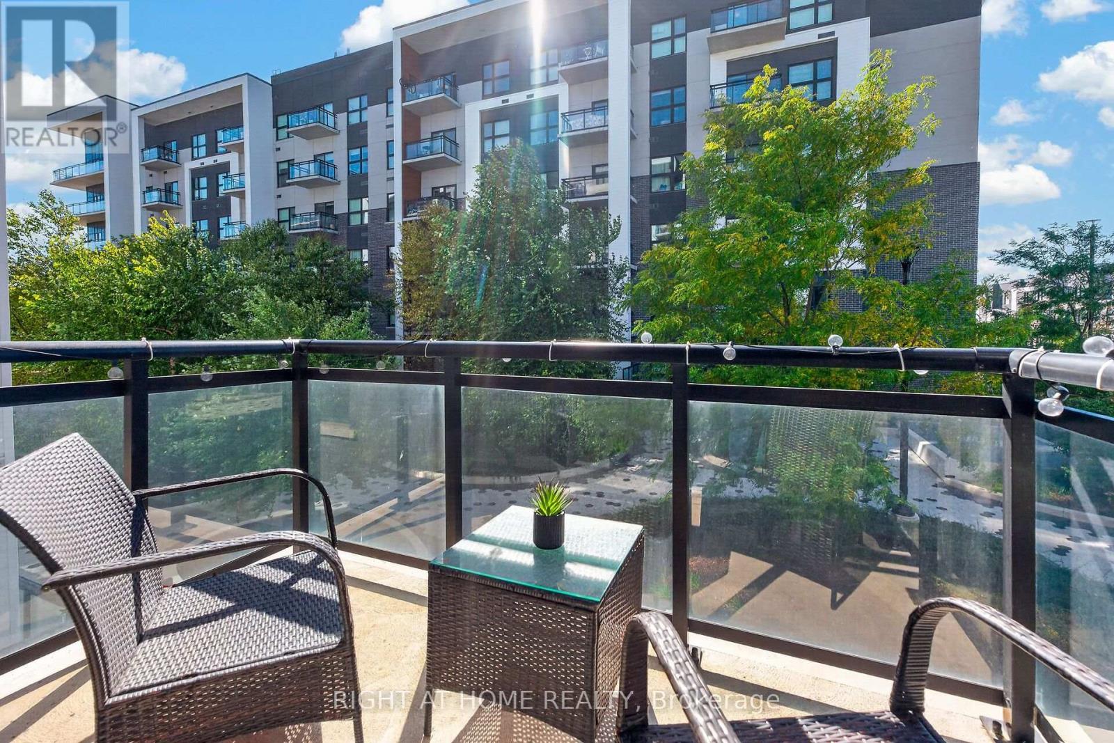 229 - 128 Grovewood Common, Oakville, Ontario  L6H 0X3 - Photo 15 - W13867726