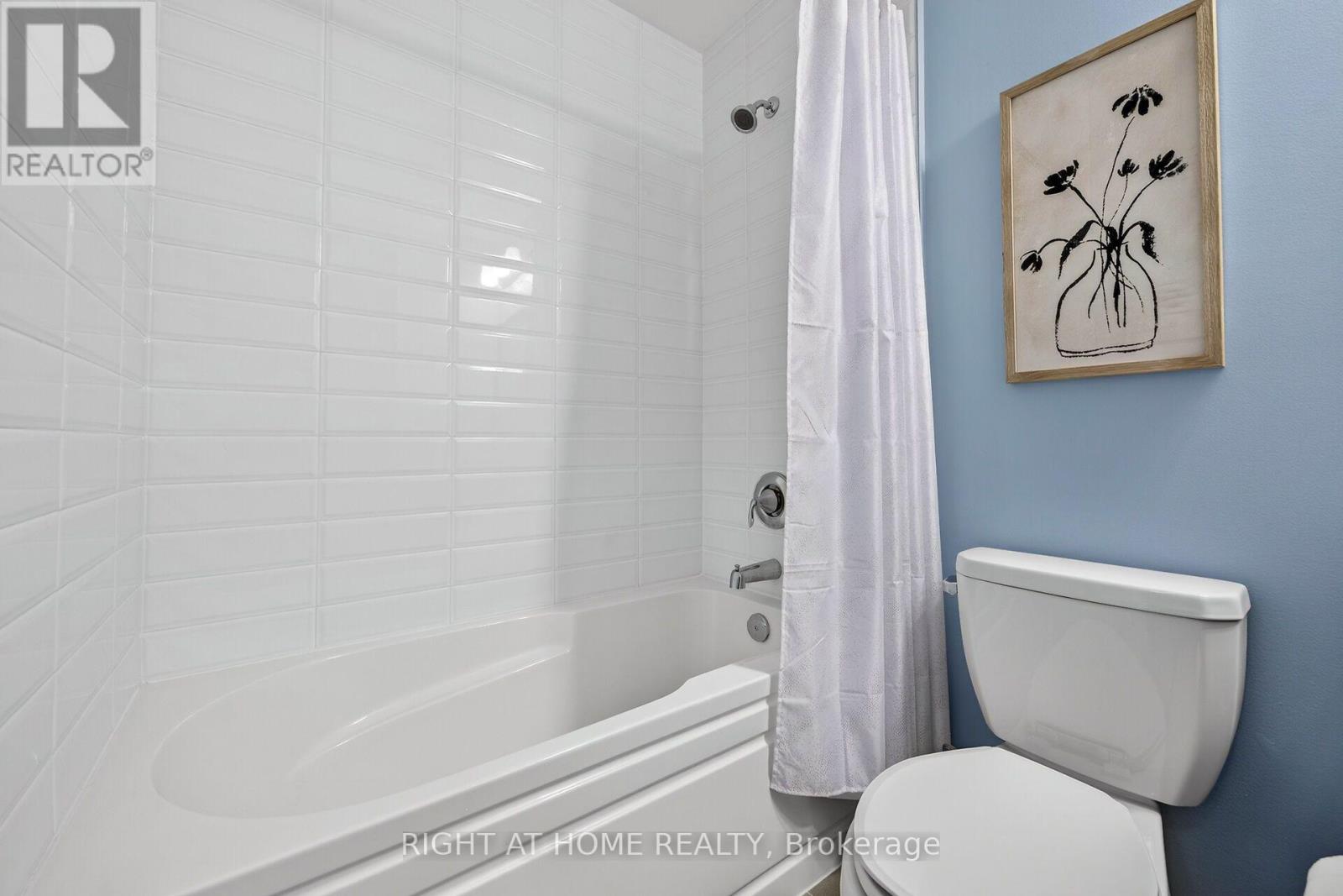 229 - 128 Grovewood Common, Oakville, Ontario  L6H 0X3 - Photo 32 - W13867726