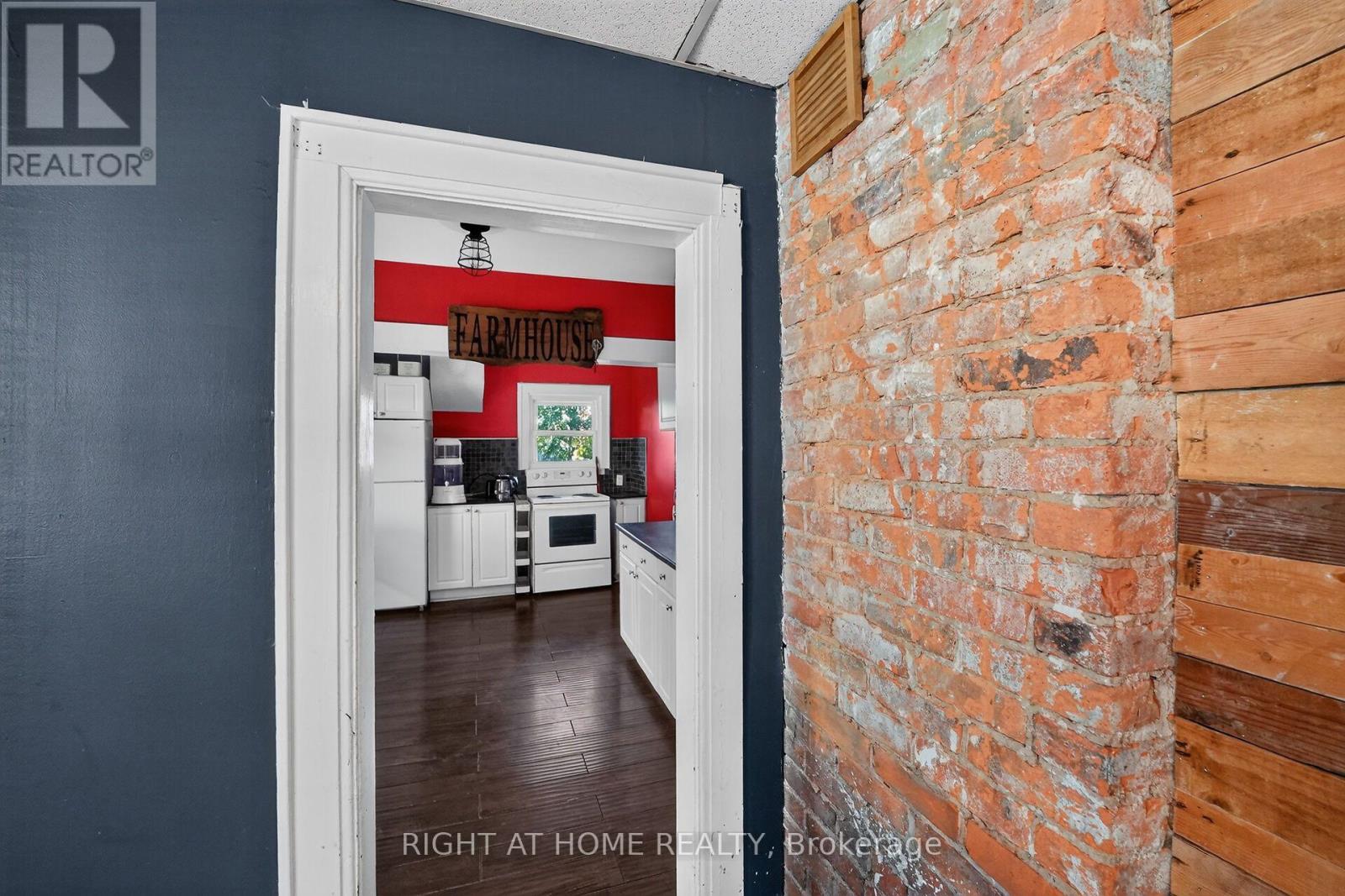 4919 Huron Street, Niagara Falls, Ontario  L2E 2J4 - Photo 13 - X13867700