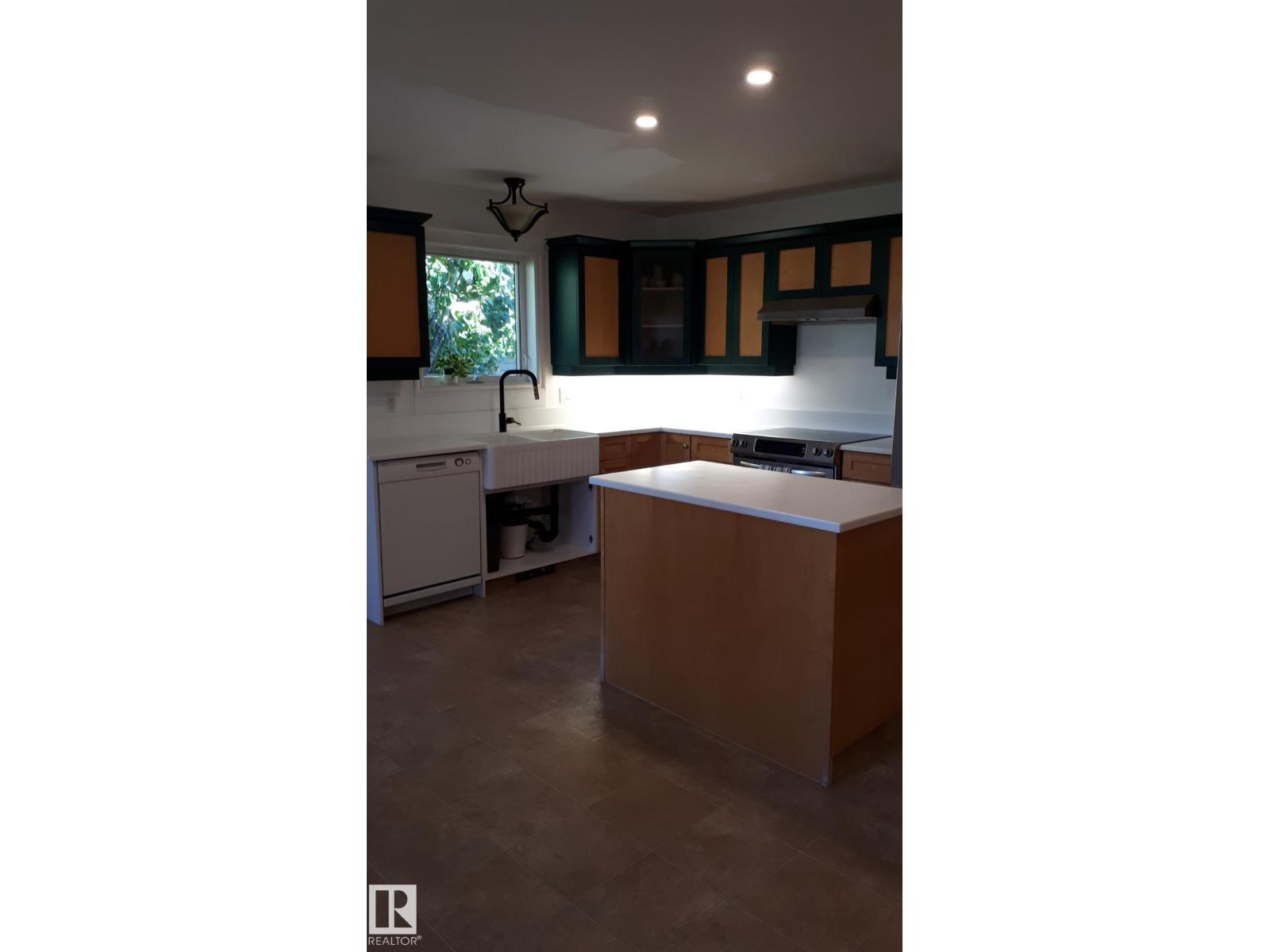 4909 57 Av, Stony Plain, Alberta  T7Z 1A9 - Photo 11 - E4511184