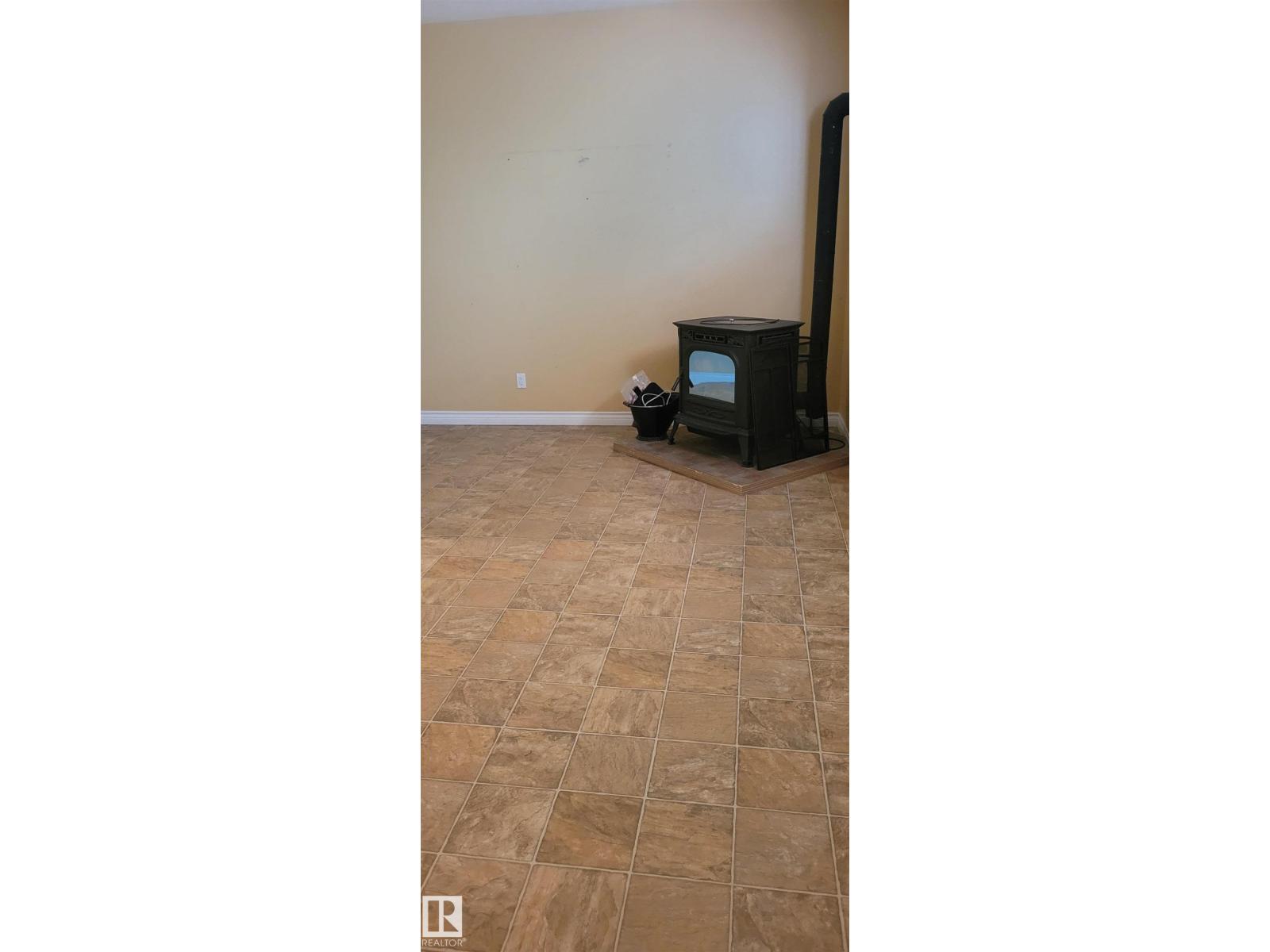 4909 57 Av, Stony Plain, Alberta  T7Z 1A9 - Photo 7 - E4511184