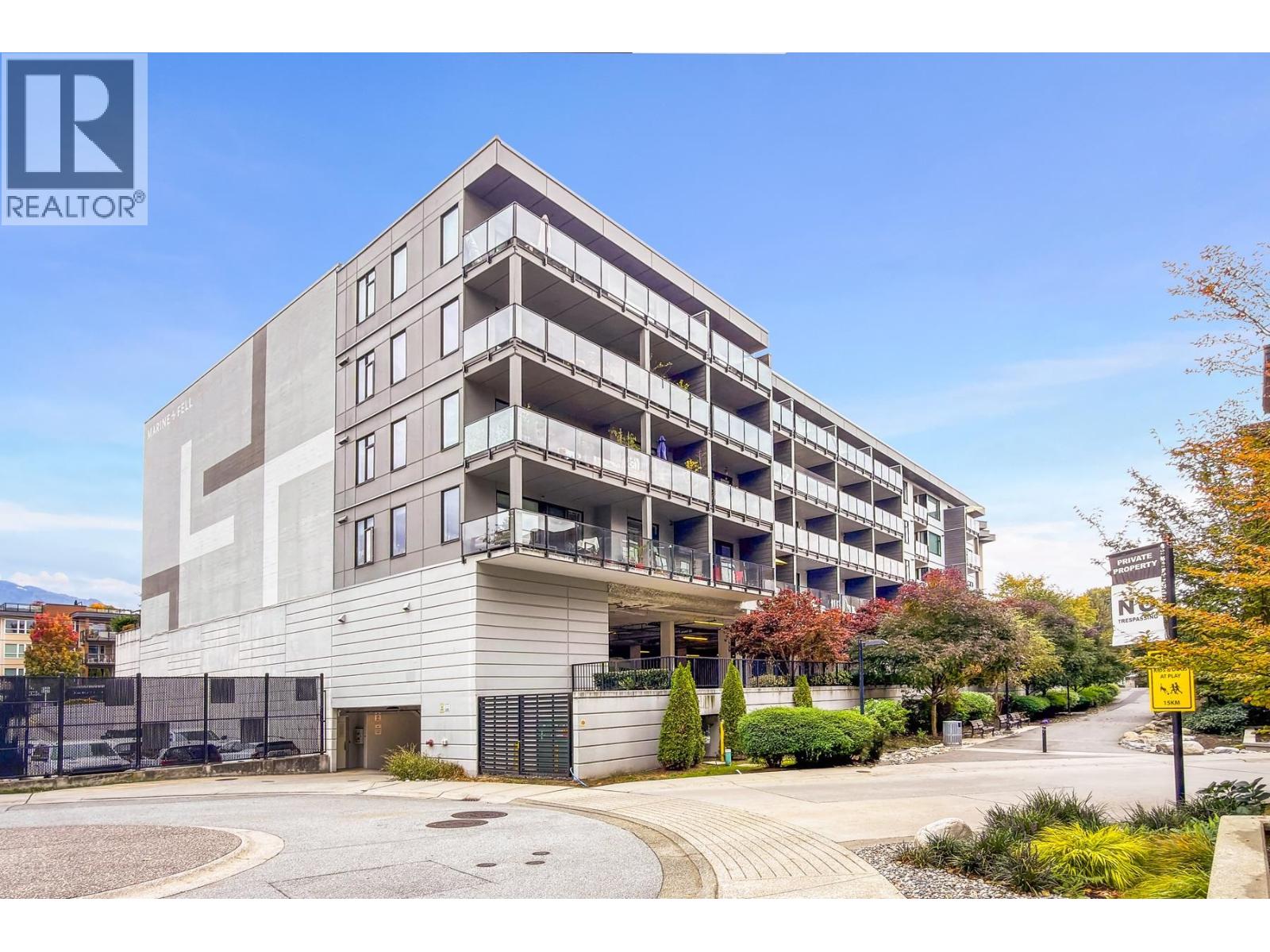 209 725 MARINE DRIVE, North Vancouver, British Columbia