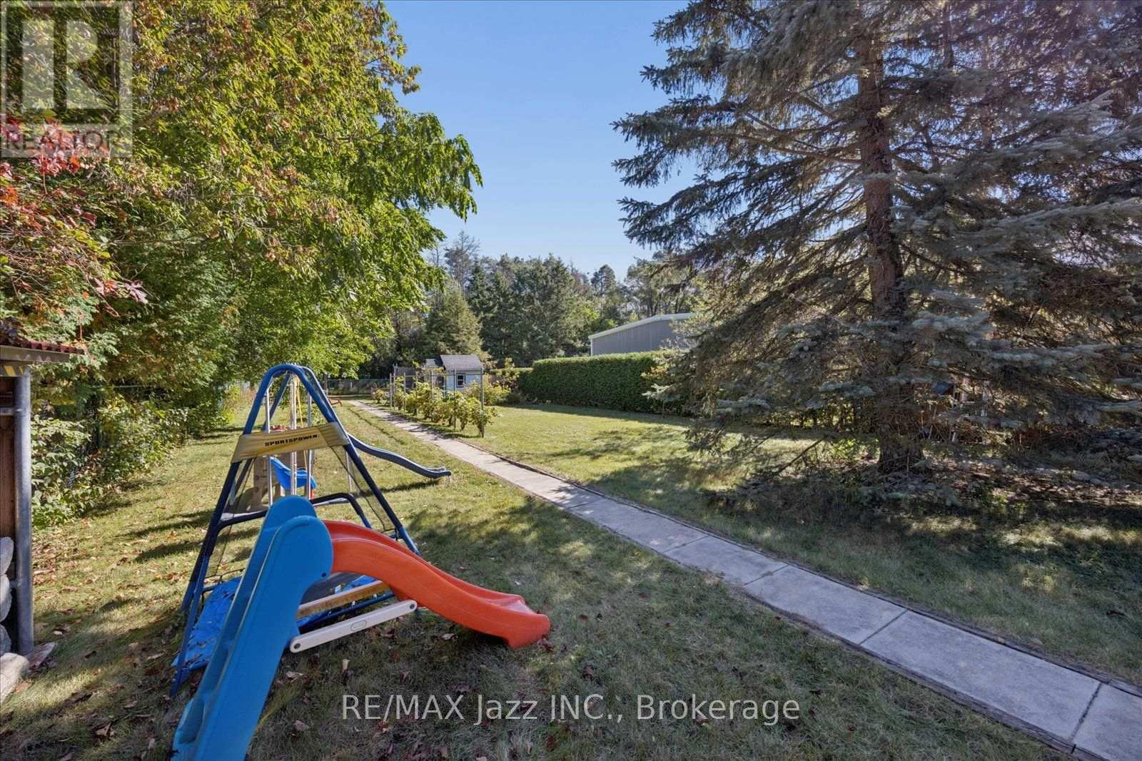 35 Ward Street, Whitby, Ontario  L1M 1G9 - Photo 28 - E13867652