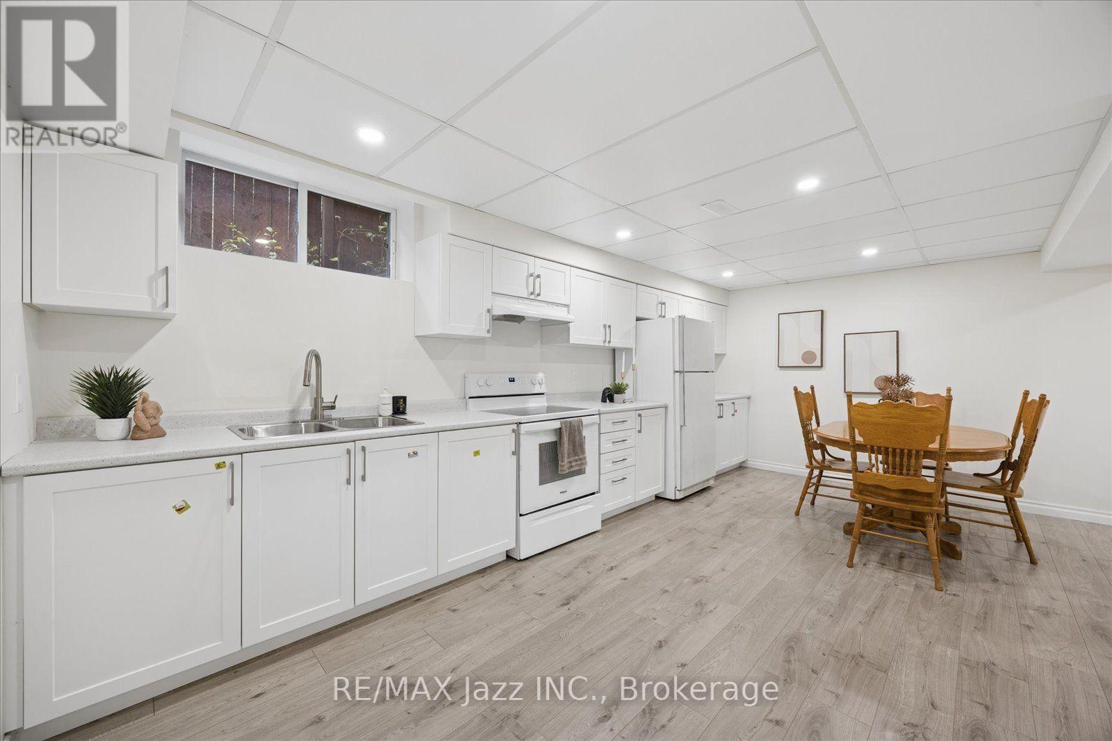35 Ward Street, Whitby, Ontario  L1M 1G9 - Photo 26 - E13867652