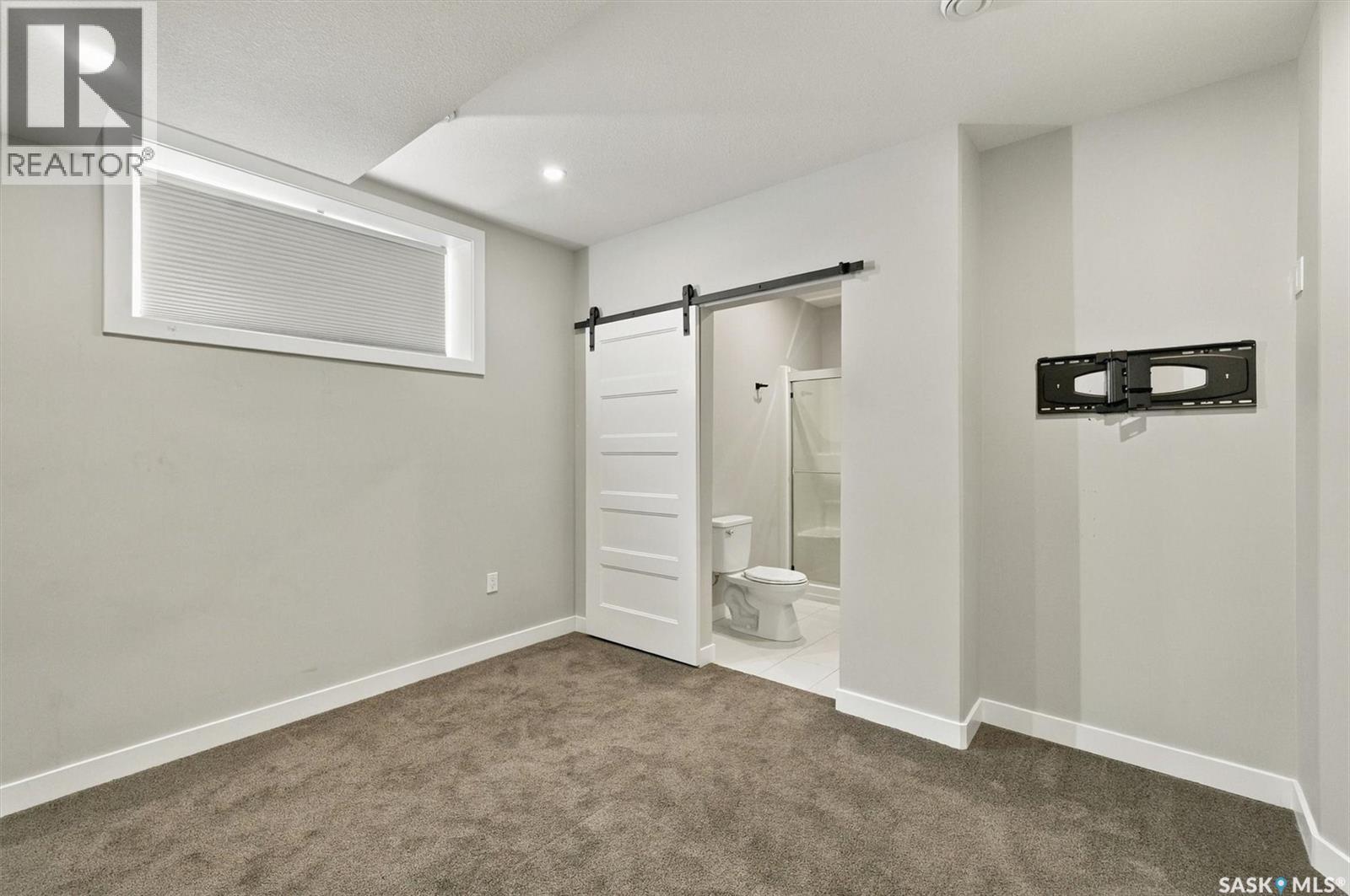 1014 Evergreen Boulevard, Saskatoon, Saskatchewan  S7W 0V9 - Photo 37 - SK050407
