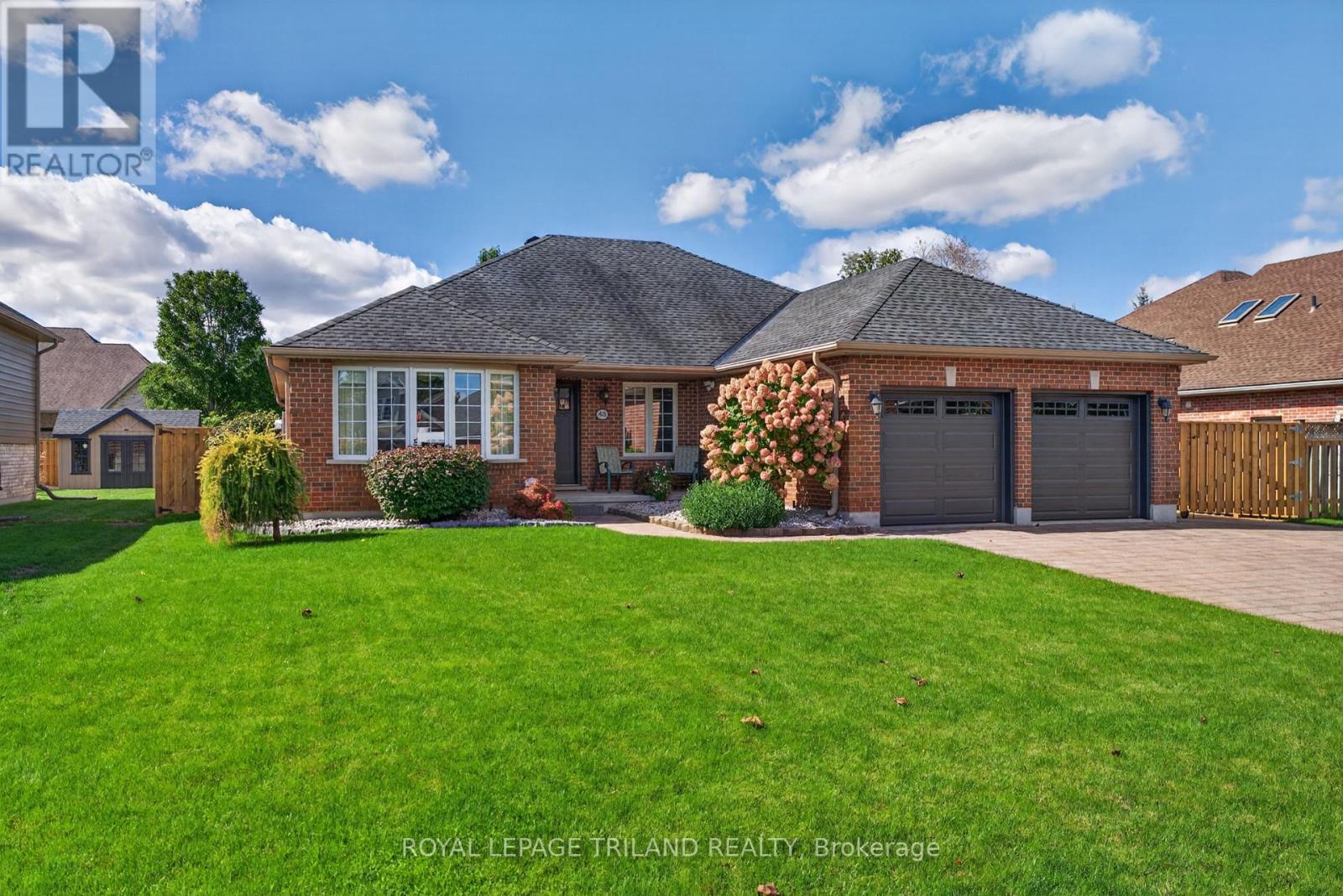 45 Parkview Drive, Thames Centre, Ontario  N0L 1G2 - Photo 1 - X13867788