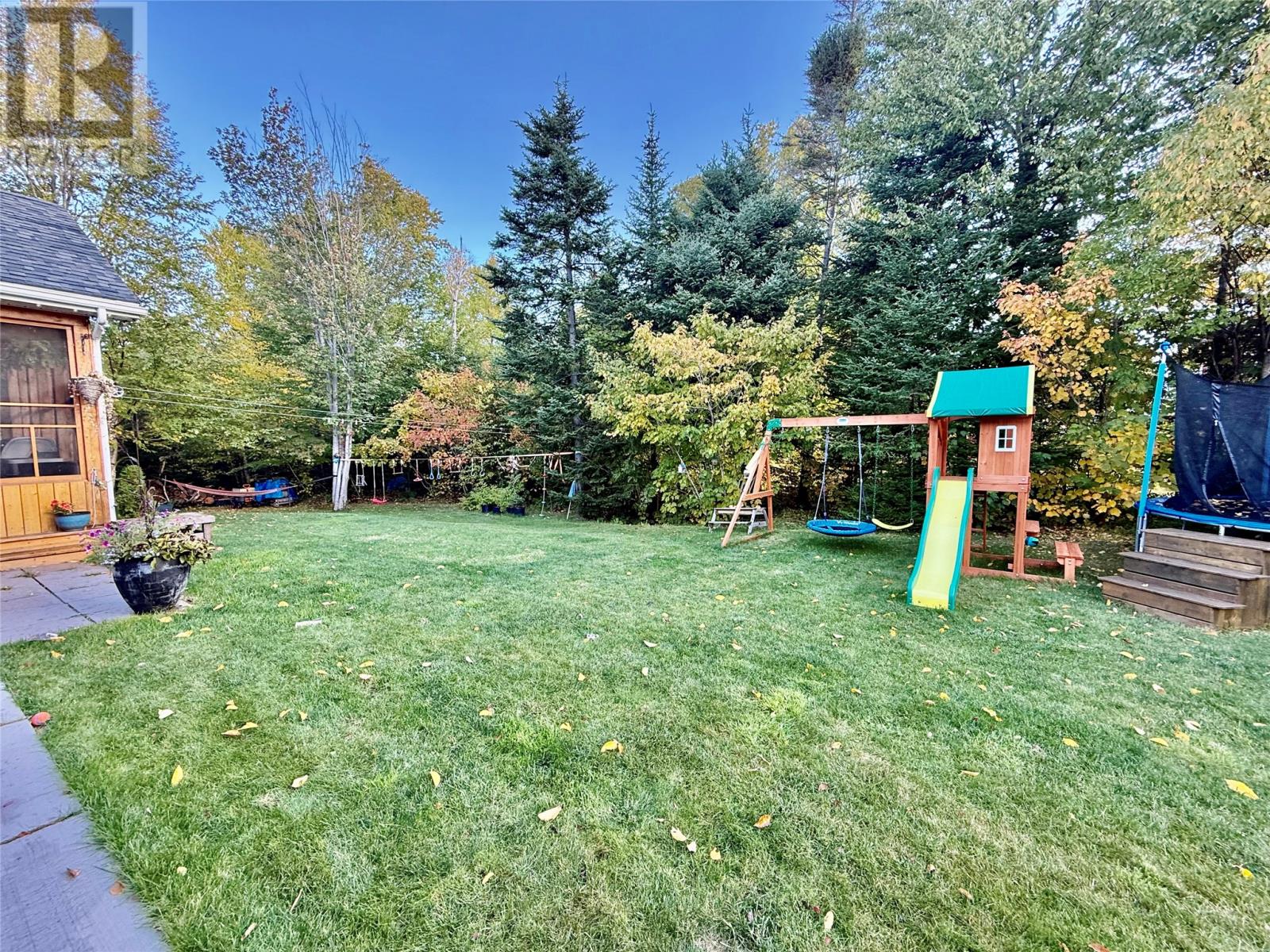2A Riverside Drive, Deer Lake — photo 36