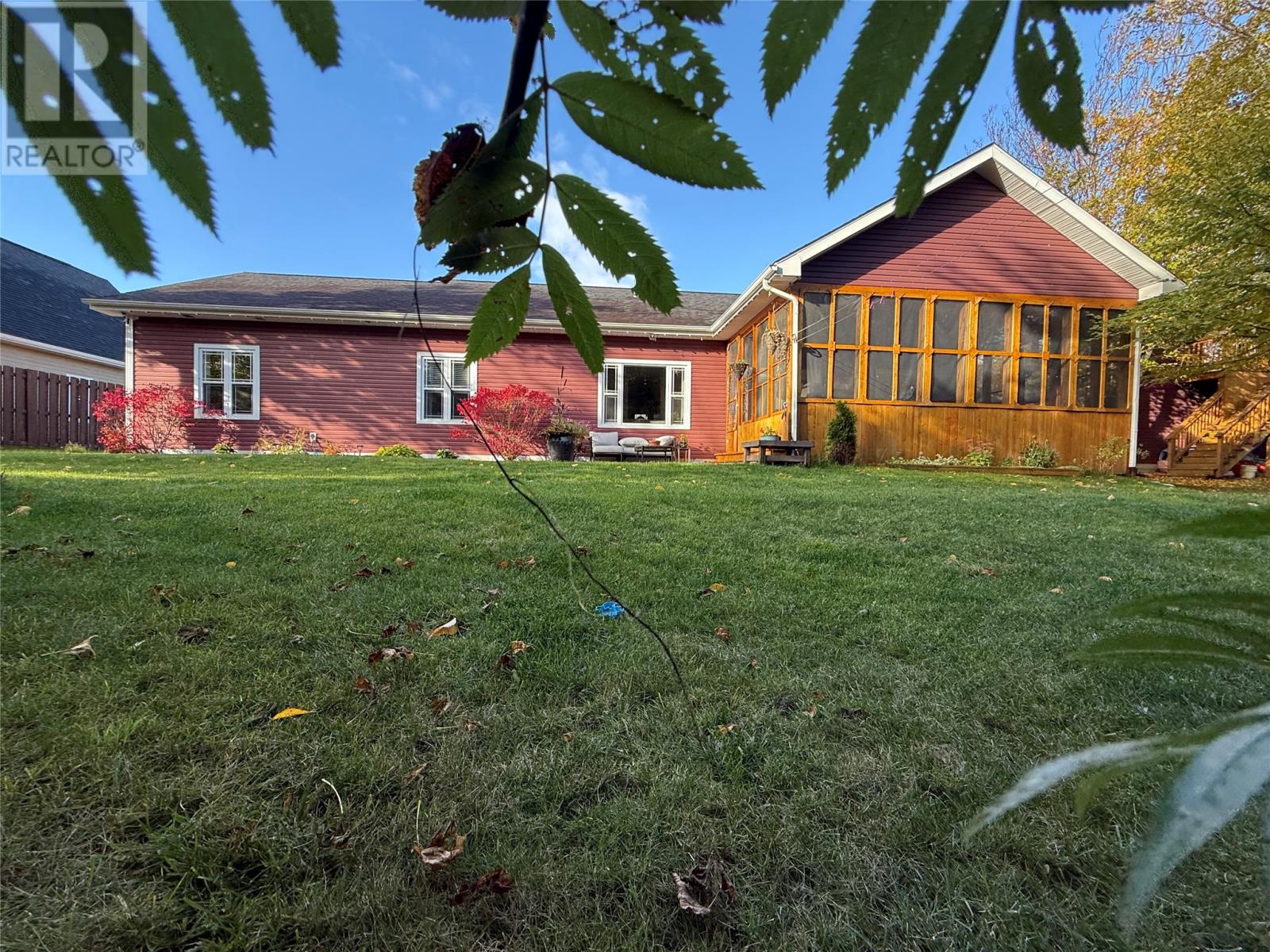 2A Riverside Drive, Deer Lake — photo 37