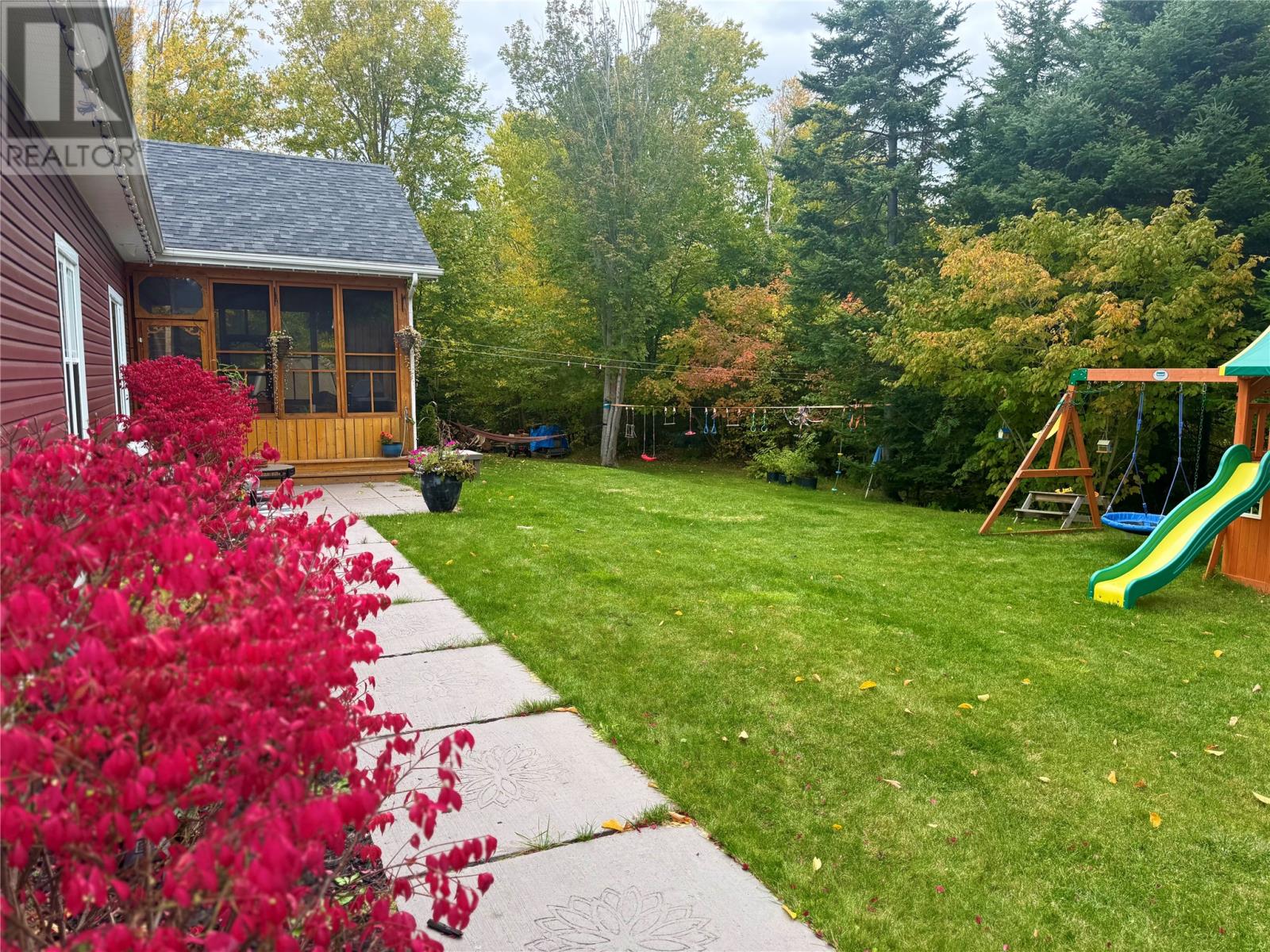 2A Riverside Drive, Deer Lake — photo 43