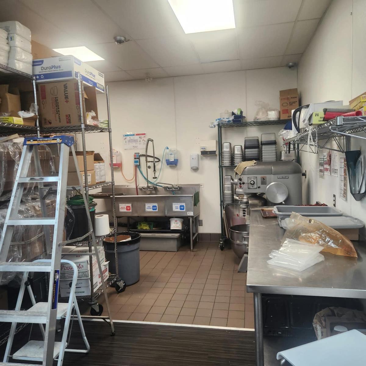 5602 48 Ave