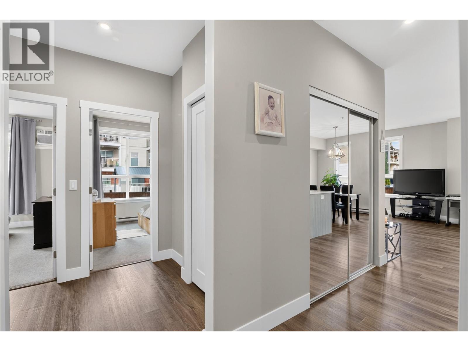 3090 Burtch Road Unit# 103, Kelowna, British Columbia  V1W 5G9 - Photo 5 - 10402356
