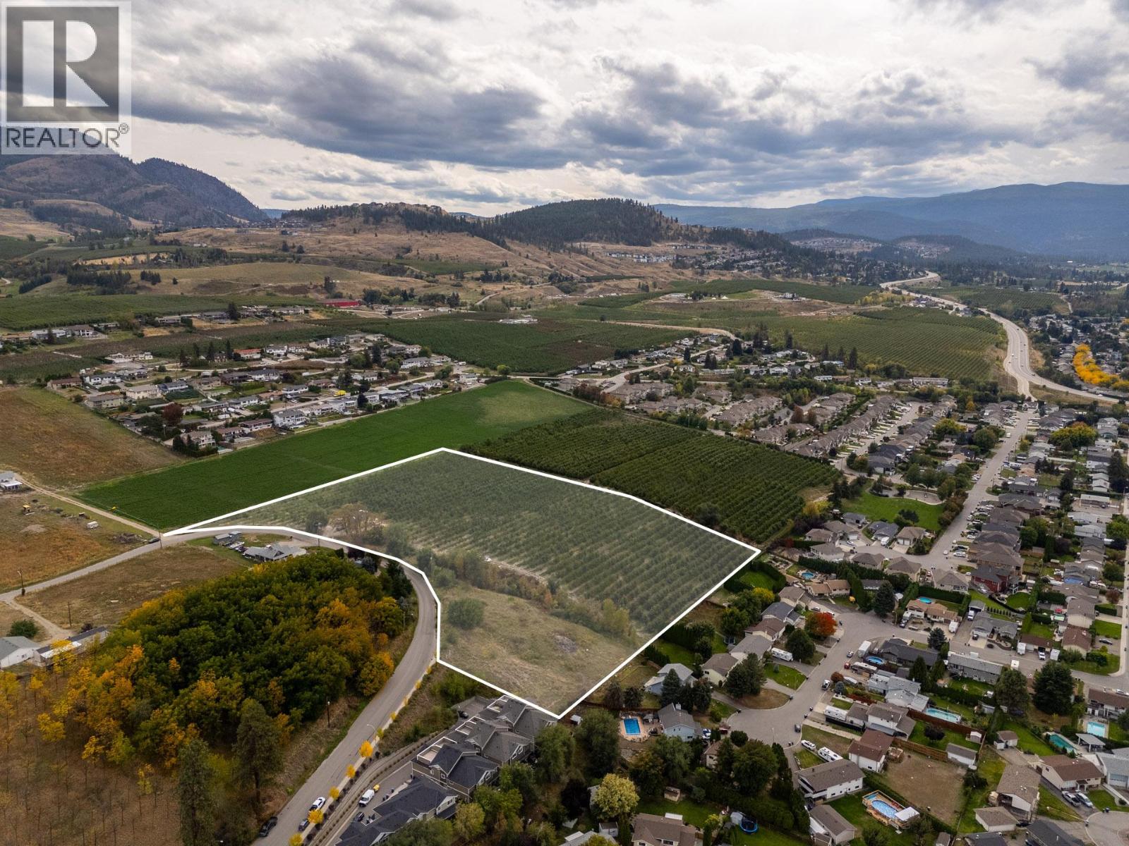 815 Webster Road, Kelowna, British Columbia  V1P 1C2 - Photo 5 - 10401272