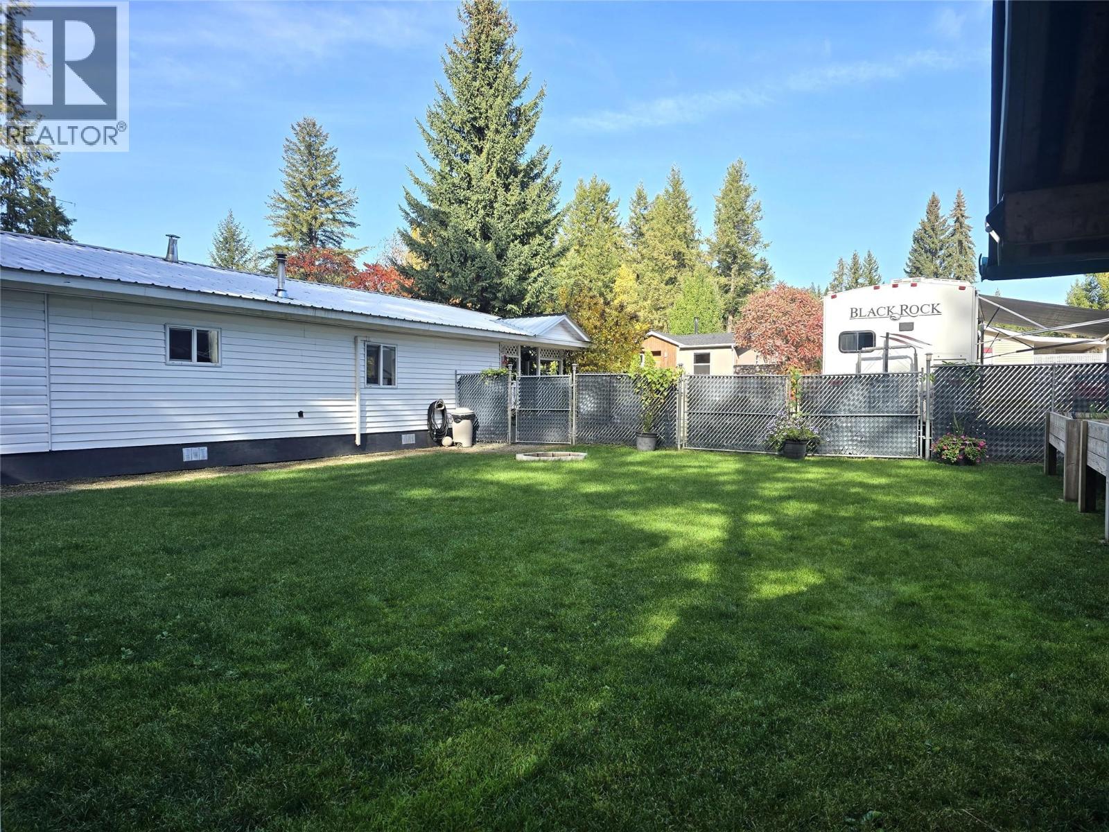 361 Ridge Drive Unit# 14, Clearwater, British Columbia  V0E 1N2 - Photo 3 - 10402866