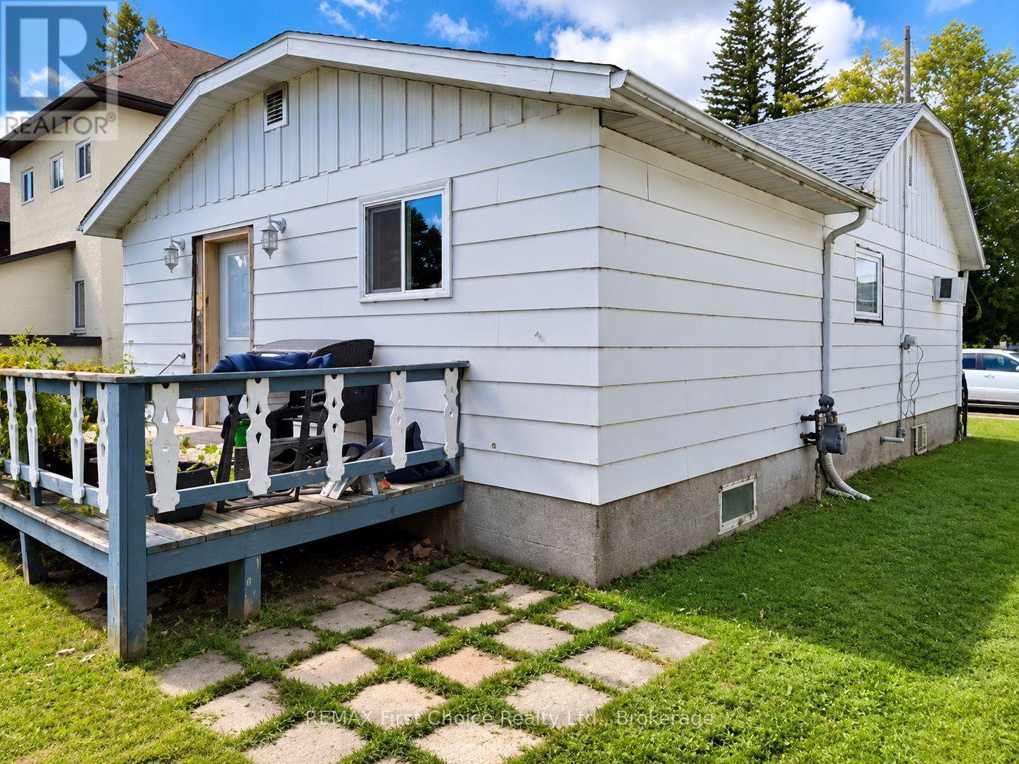216 Second Street Street, Rainy River, Ontario  P0W 1L0 - Photo 18 - X13867908