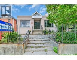 1324 OUELLETTE AVENUE, Windsor, Ontario
