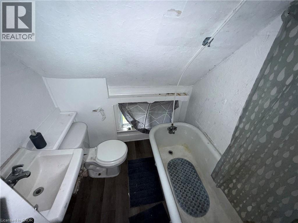 182 Woodward Avenue, Sault Ste. Marie, Ontario  P6A 3T7 - Photo 11 - 40869459