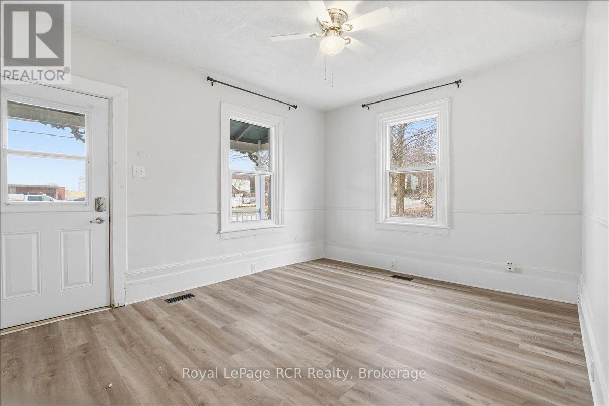 234 Elma Street E, North Perth, Ontario N4W 2H9 - Photo 10 - X13867964