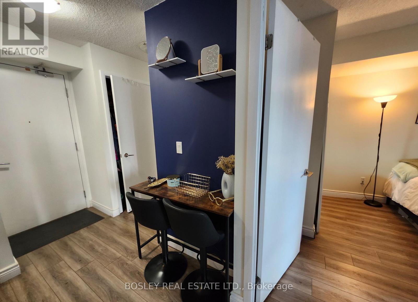 414 - 215 Fort York Boulevard, Toronto, Ontario  M5V 4A2 - Photo 5 - C13868036