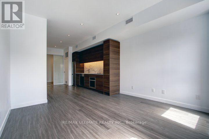 2 - 492 Danforth Avenue, Toronto, Ontario  M4K 1P6 - Photo 2 - E13867782