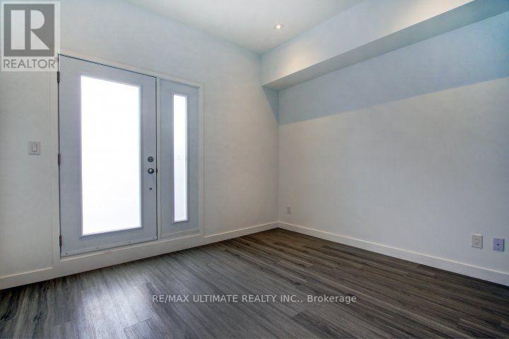 2 - 492 Danforth Avenue, Toronto, Ontario  M4K 1P6 - Photo 5 - E13867782