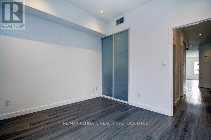 2 - 492 Danforth Avenue, Toronto, Ontario  M4K 1P6 - Photo 6 - E13867782